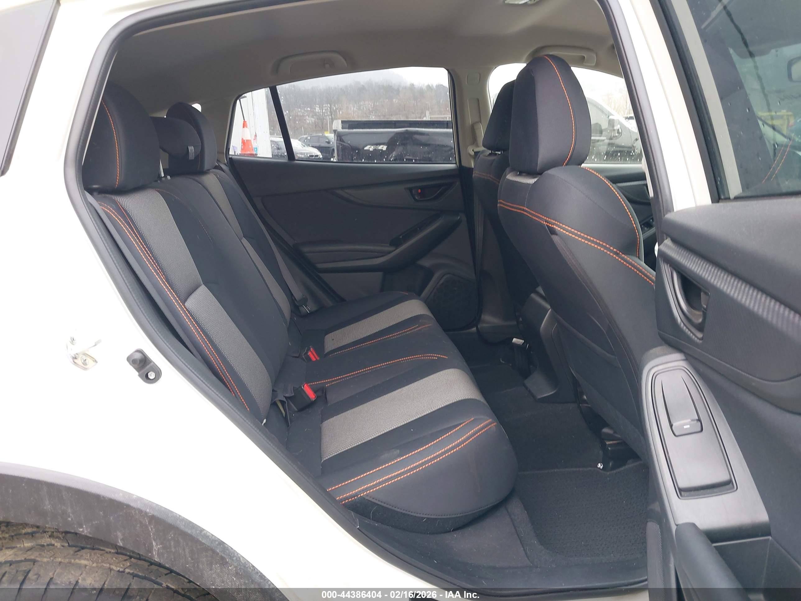 SUBARU CROSSTREK image 8