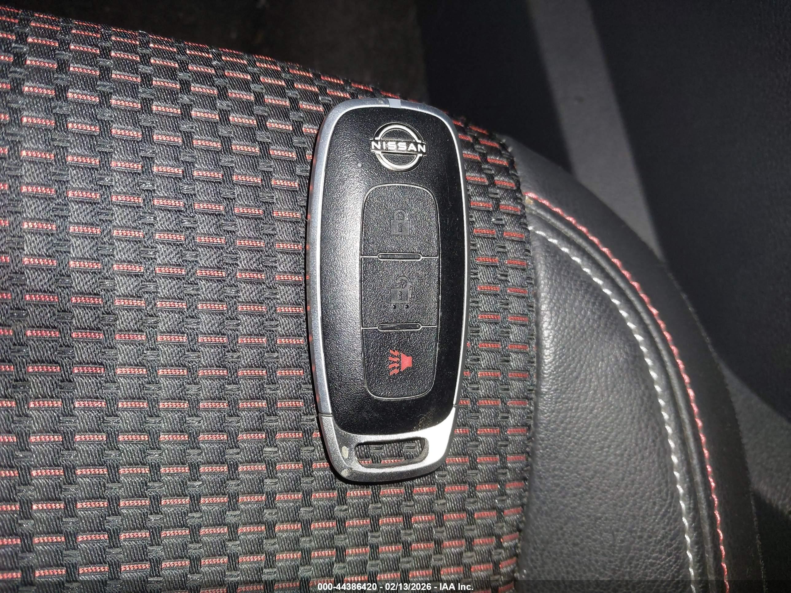 NISSAN KICKS image 11