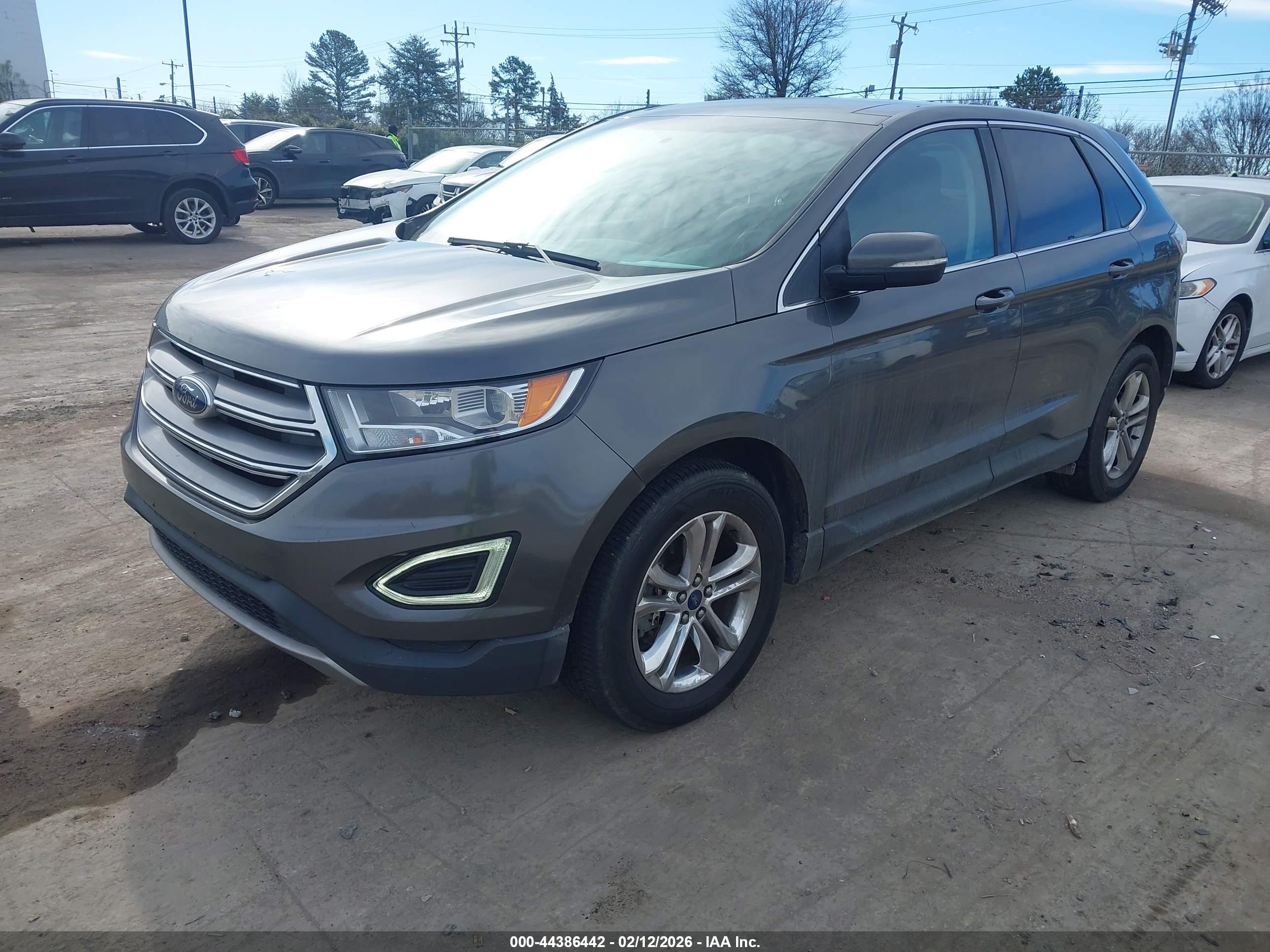FORD EDGE image 2