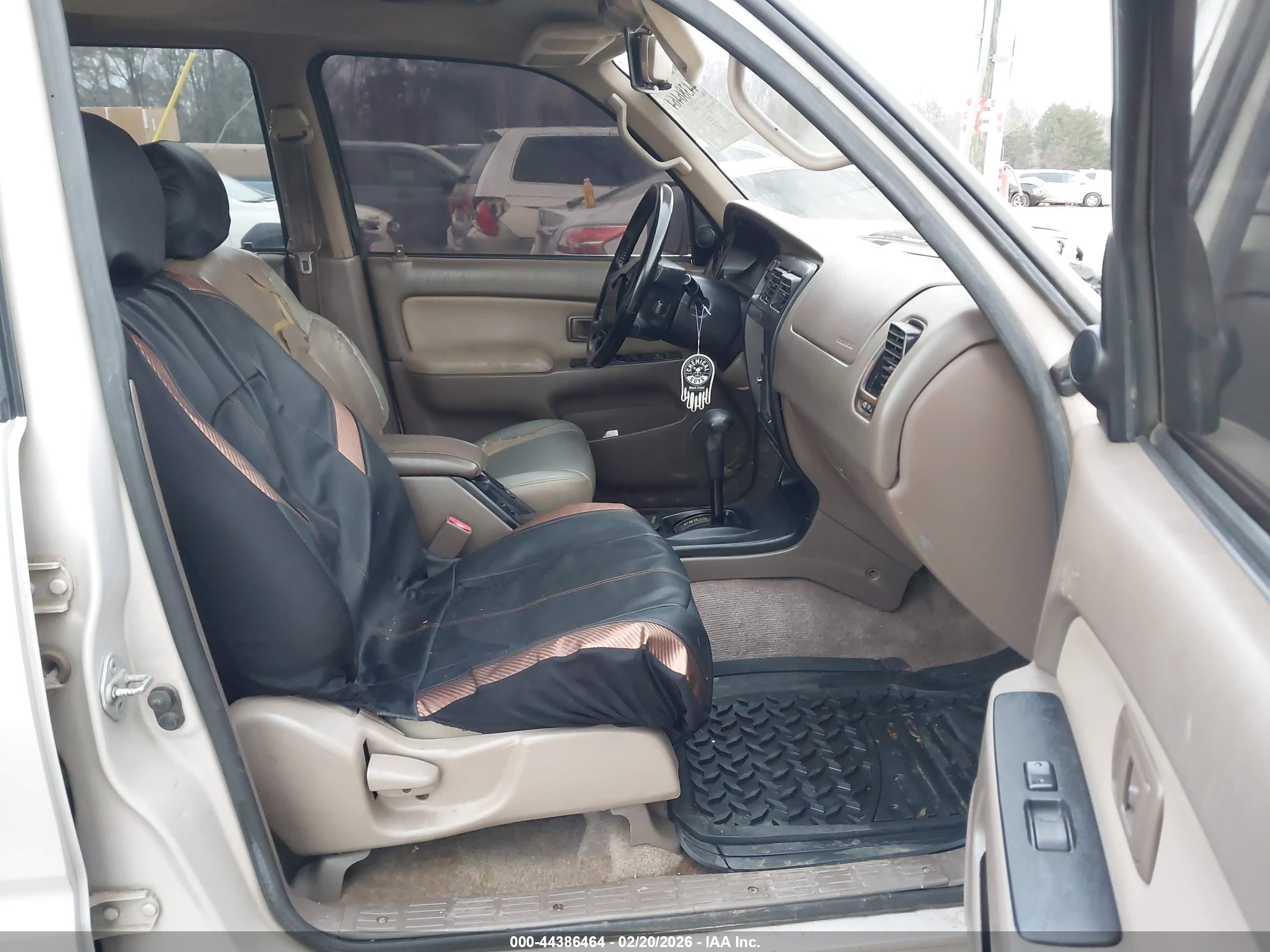 TOYOTA 4RUNNER image 5
