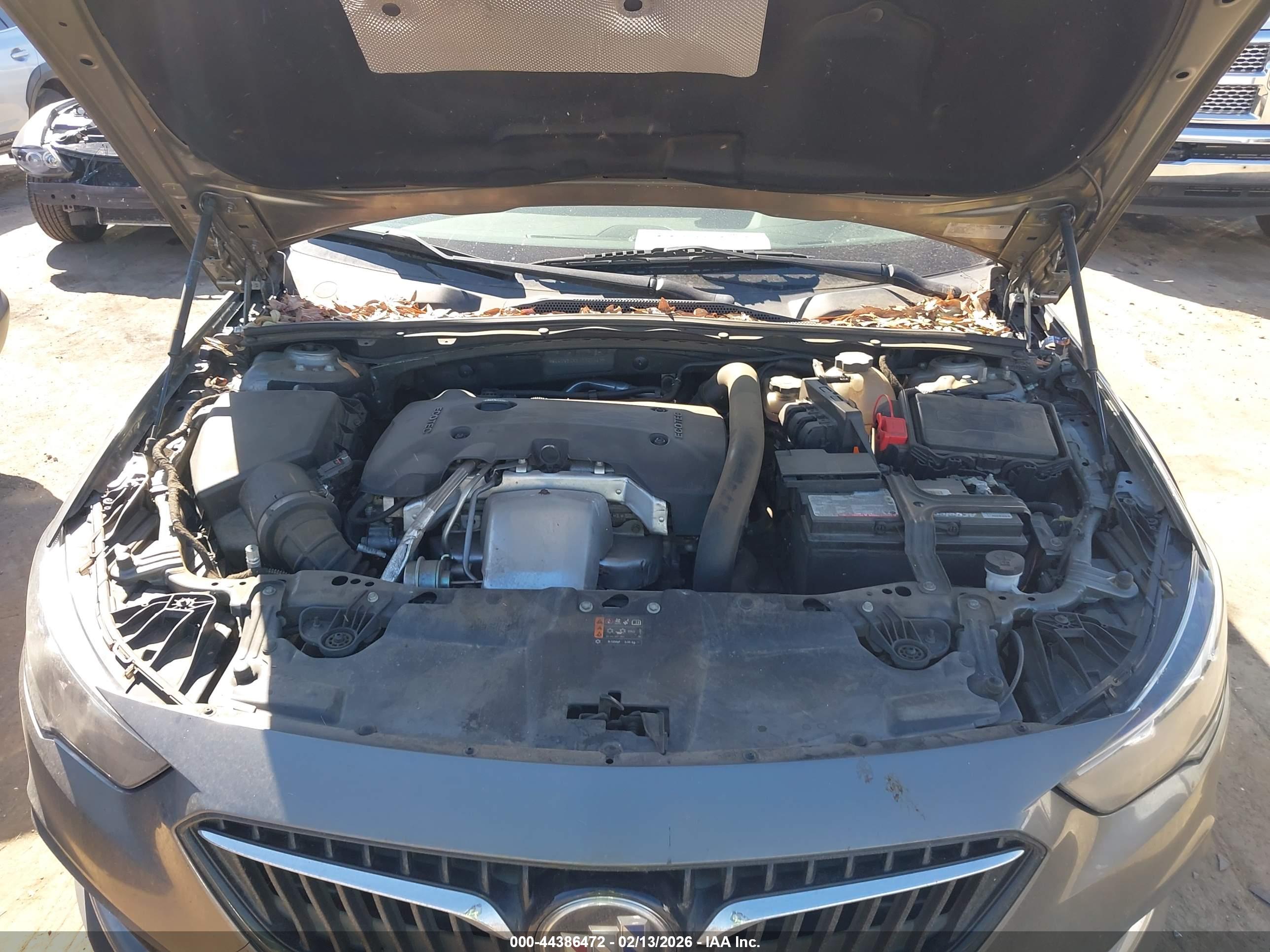 BUICK REGAL image 10