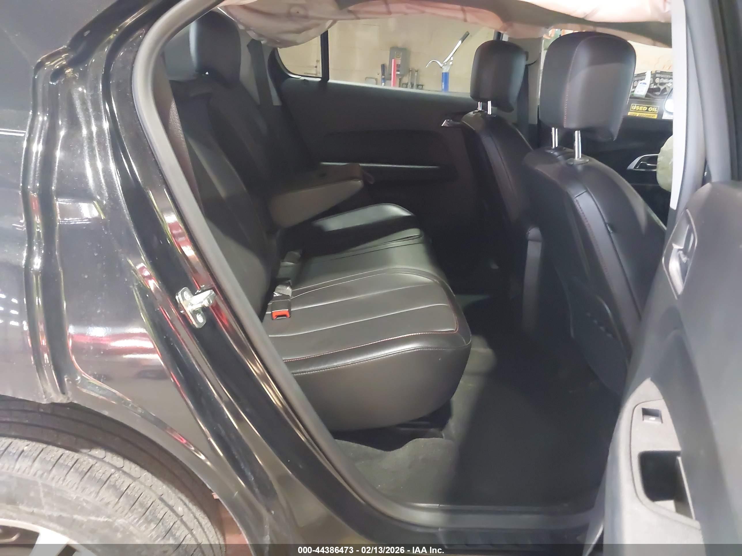 CHEVROLET EQUINOX image 8
