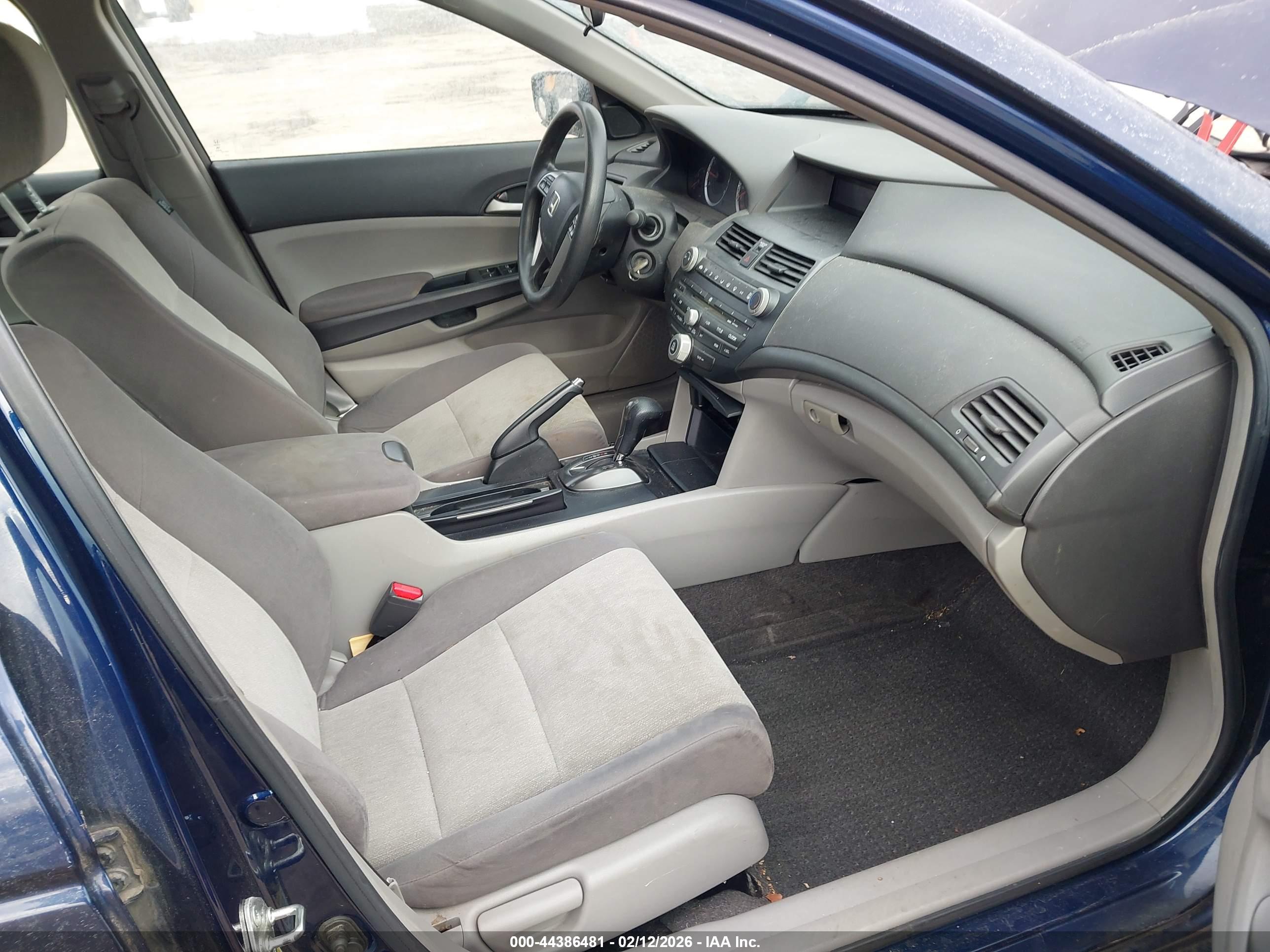 HONDA ACCORD image 5