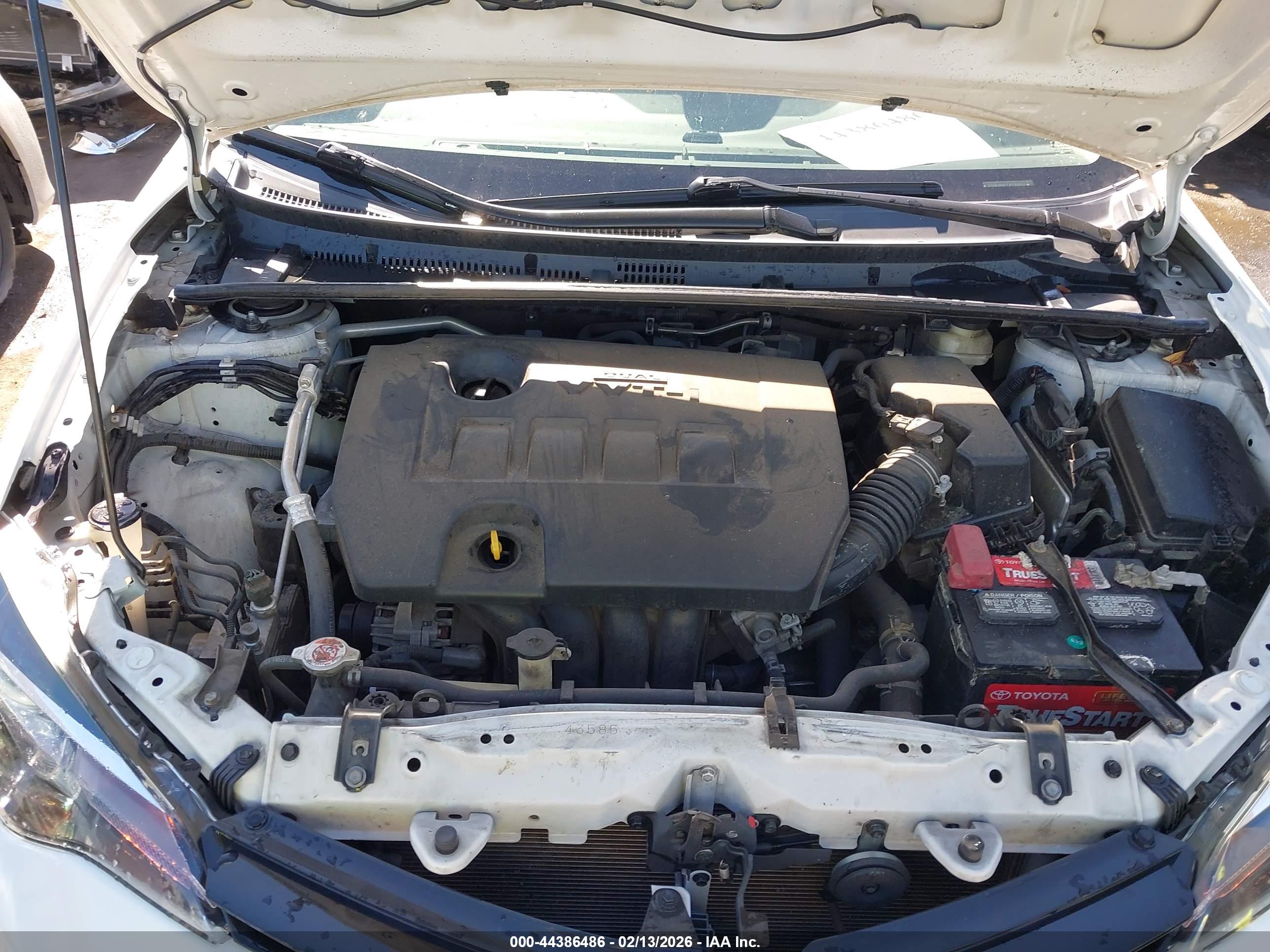 TOYOTA COROLLA image 10
