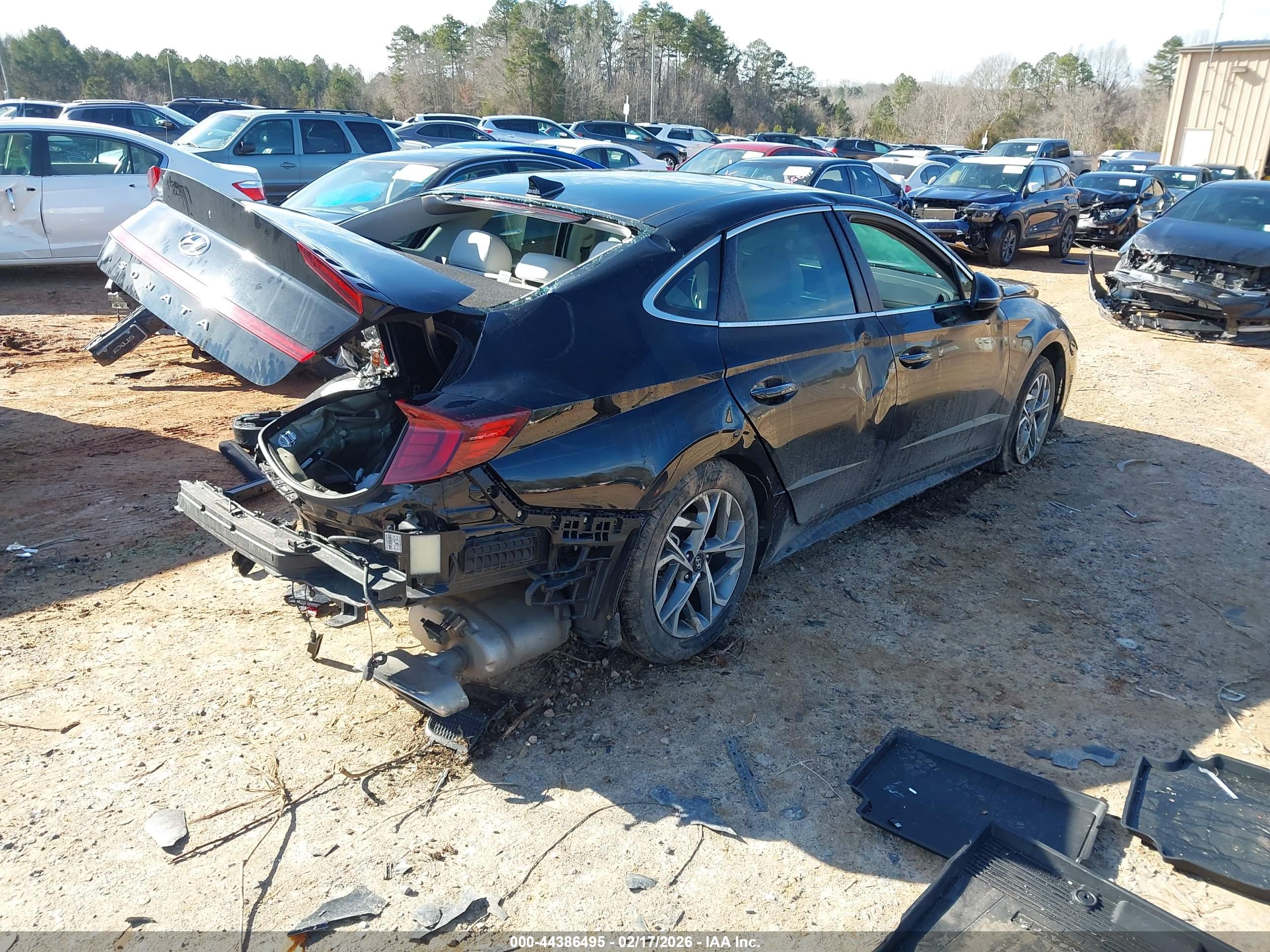 HYUNDAI SONATA image 4