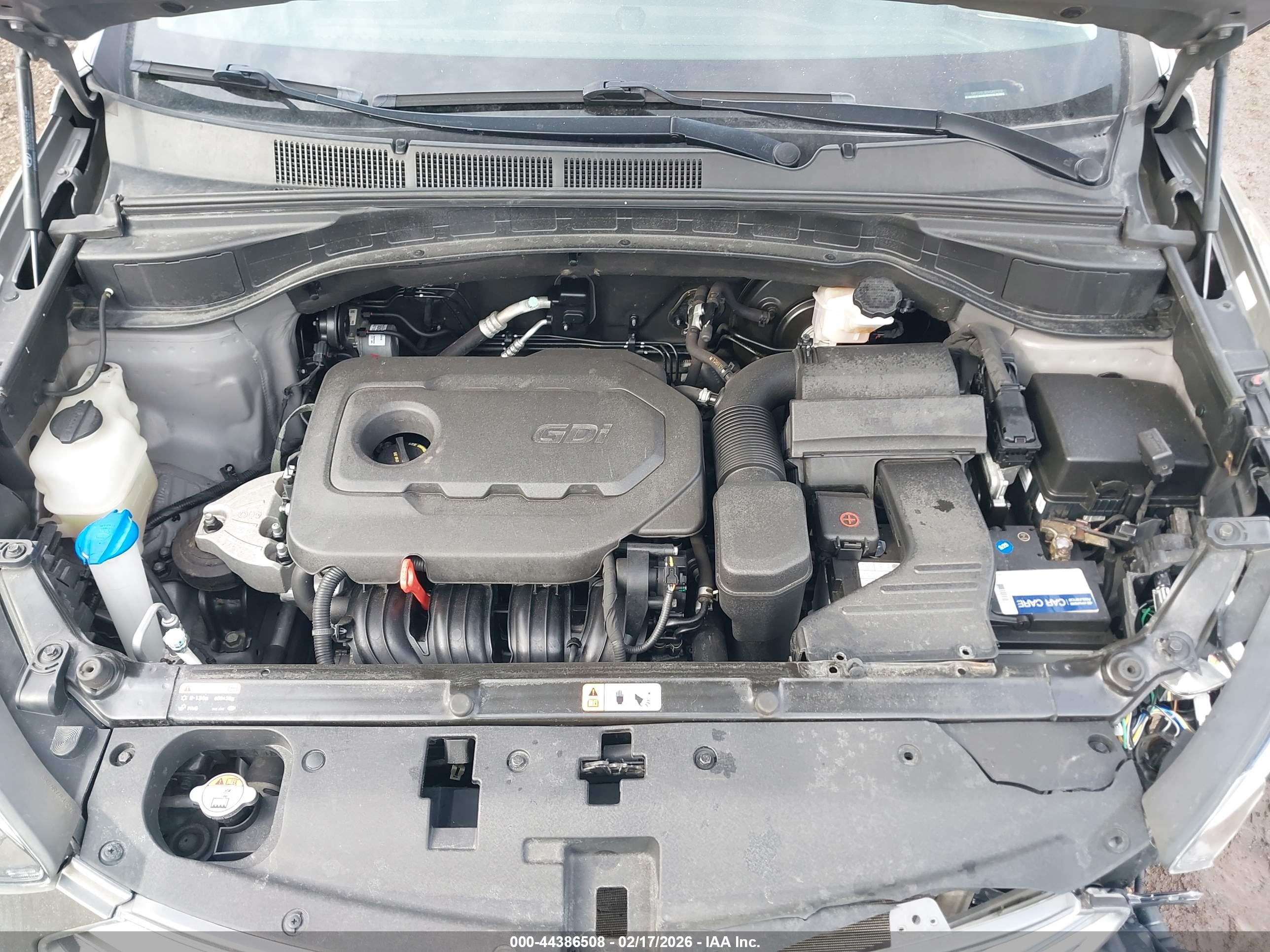 HYUNDAI SANTA image 10