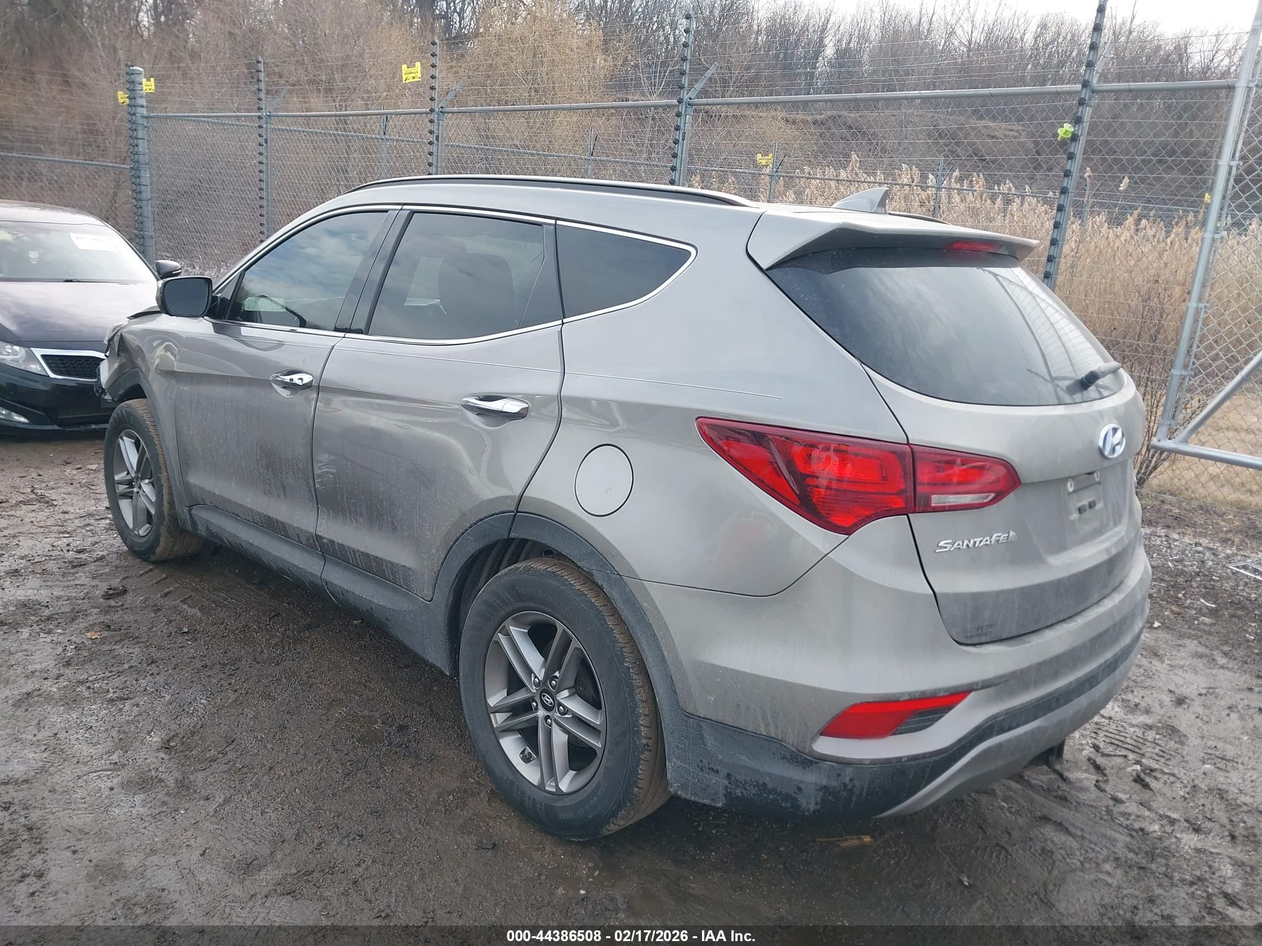HYUNDAI SANTA image 3