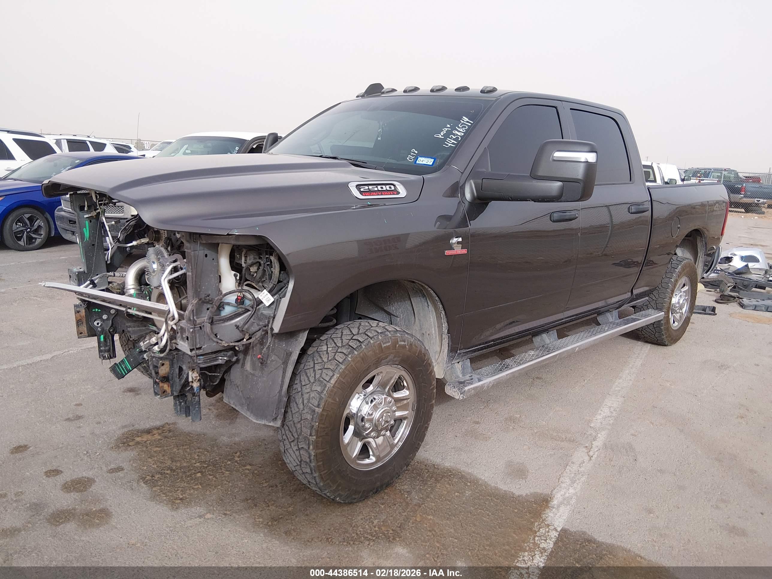 RAM 2500 image 2
