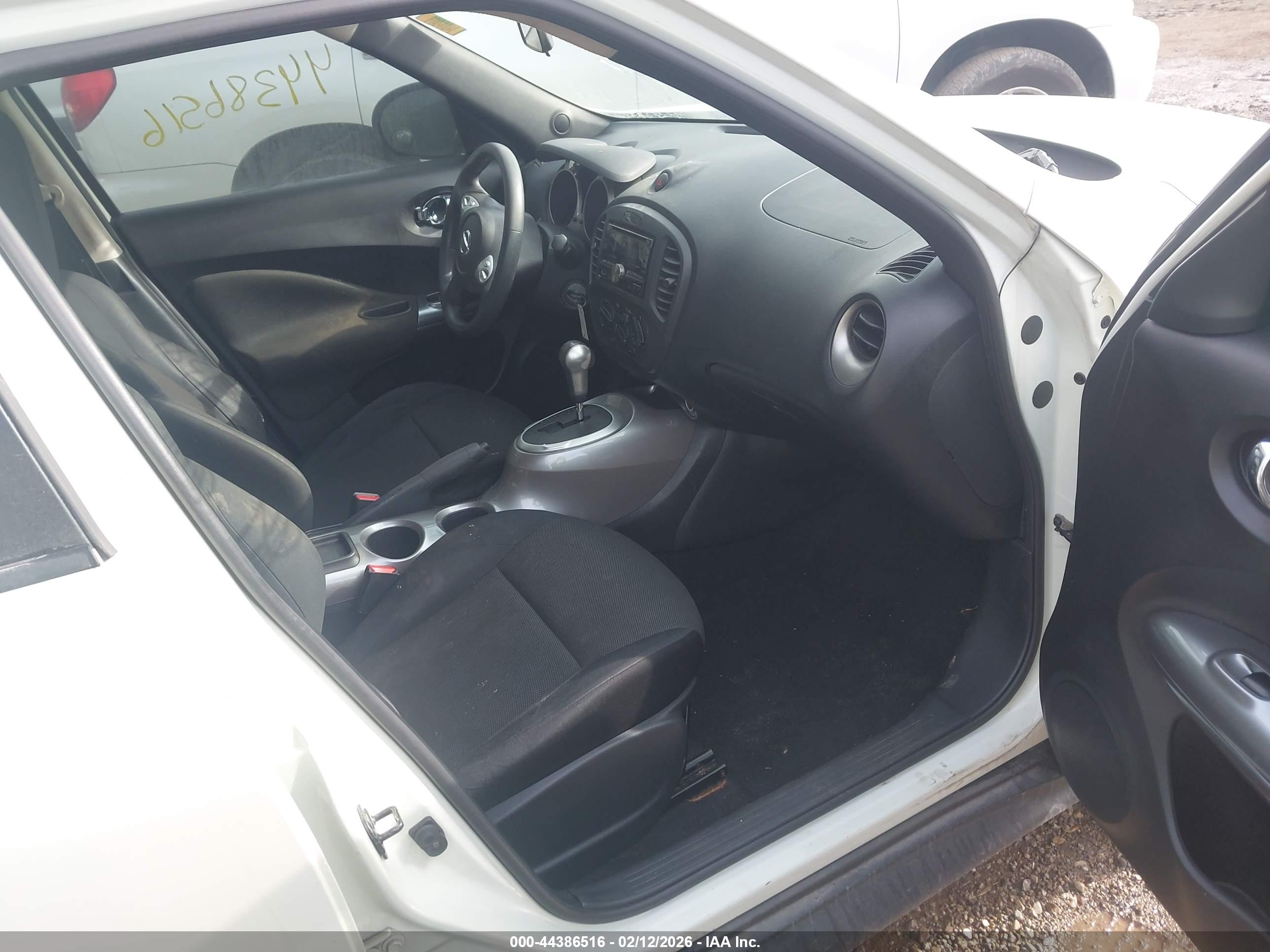 NISSAN JUKE image 5