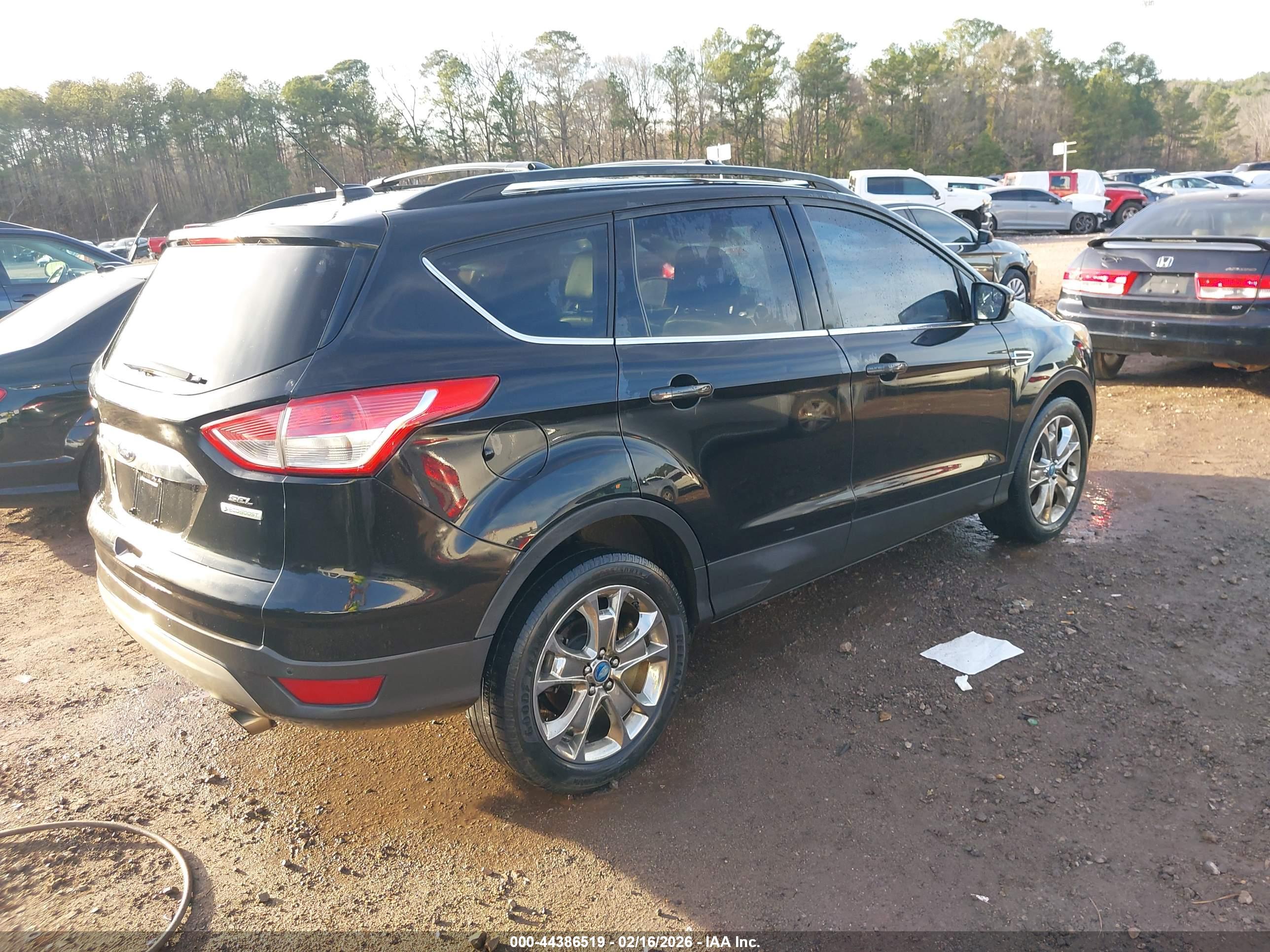 FORD ESCAPE image 4