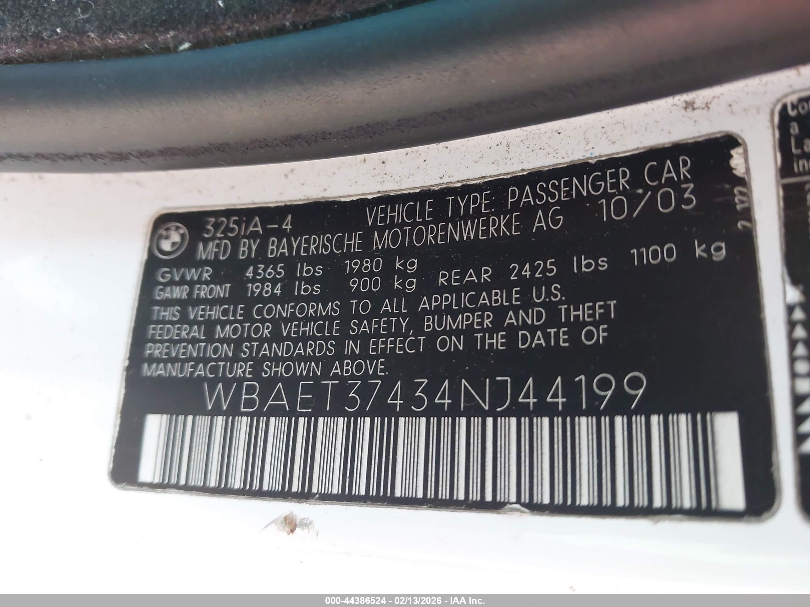 BMW 325I image 9