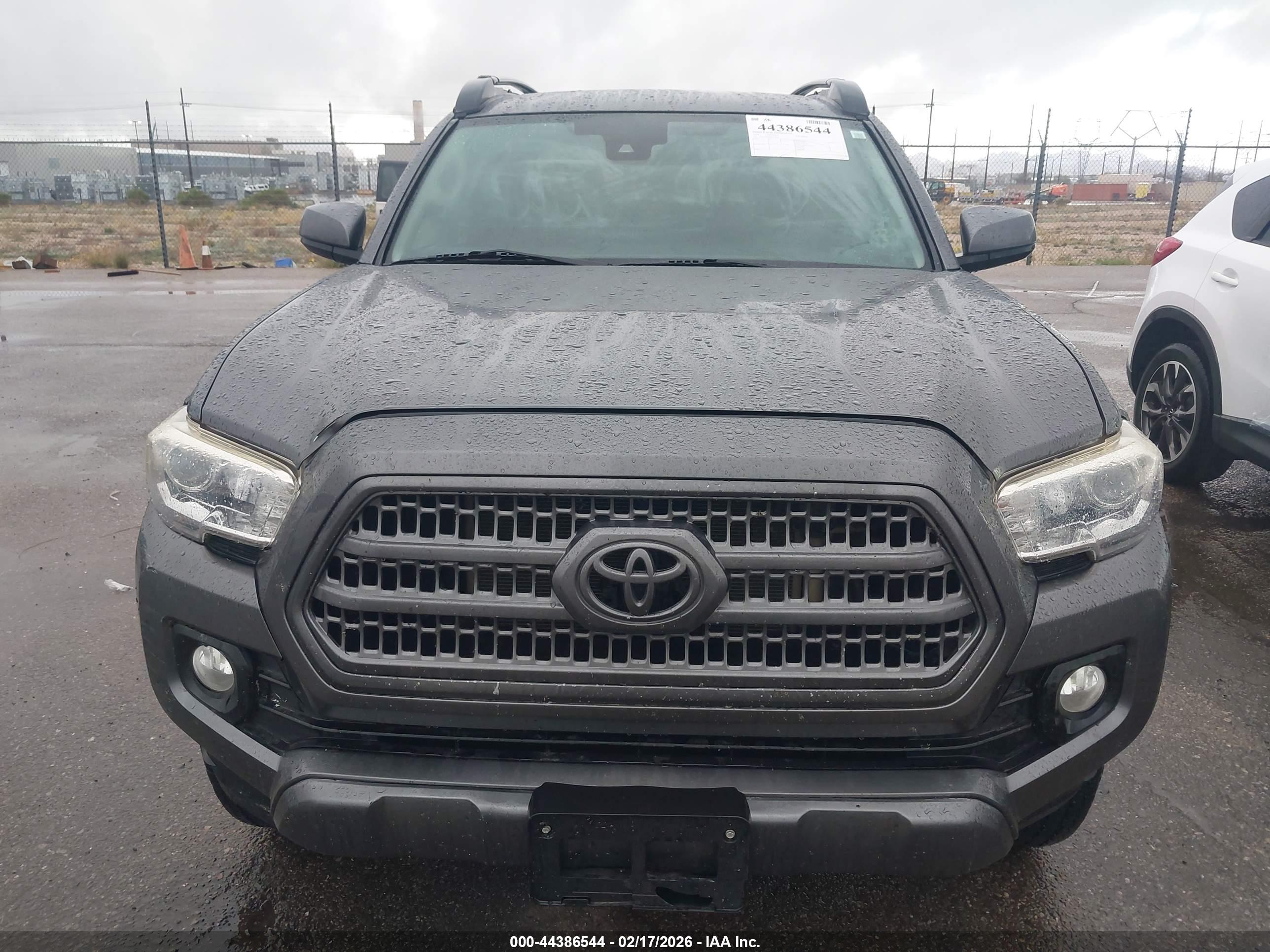 TOYOTA TACOMA image 6