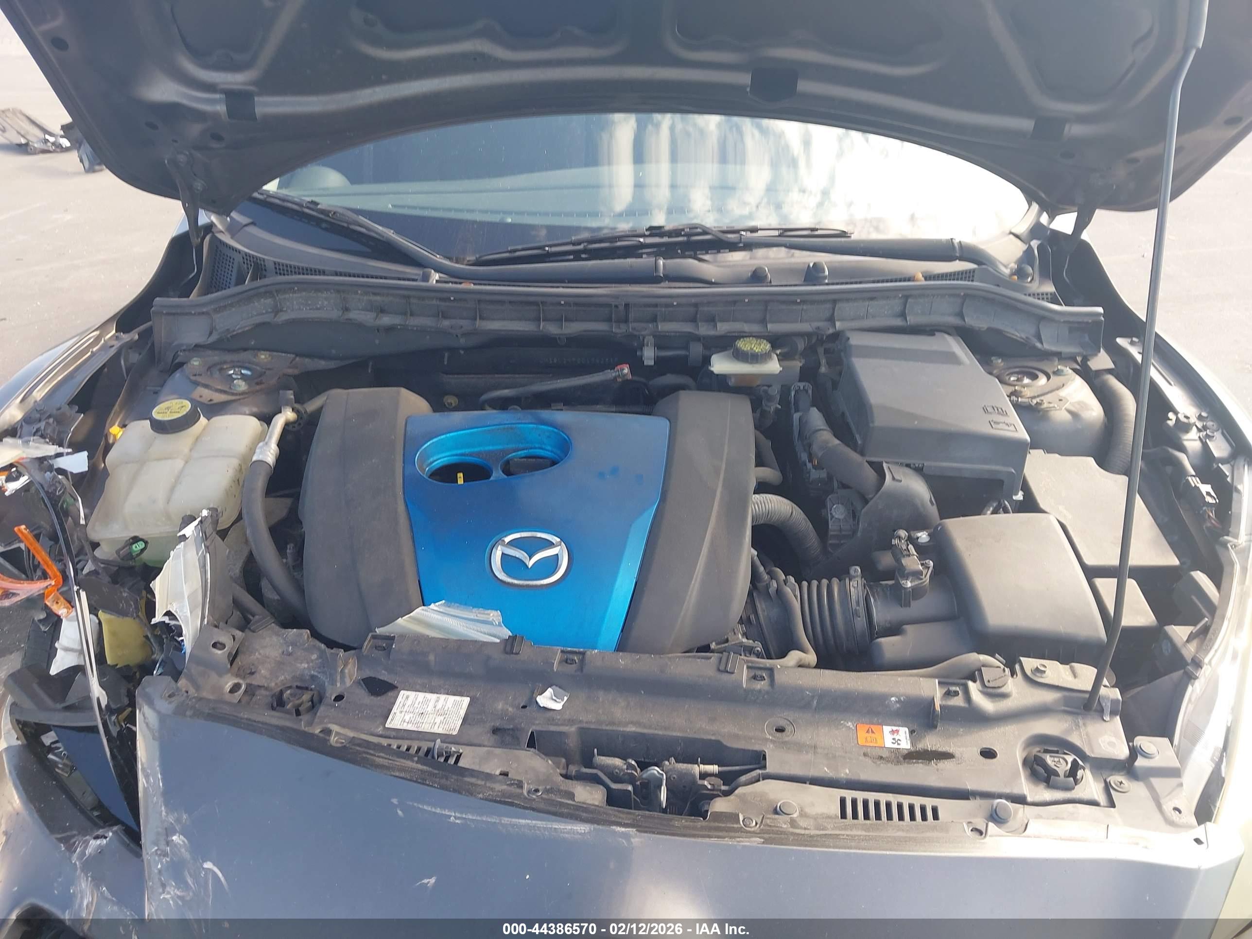 MAZDA MAZDA3 image 10