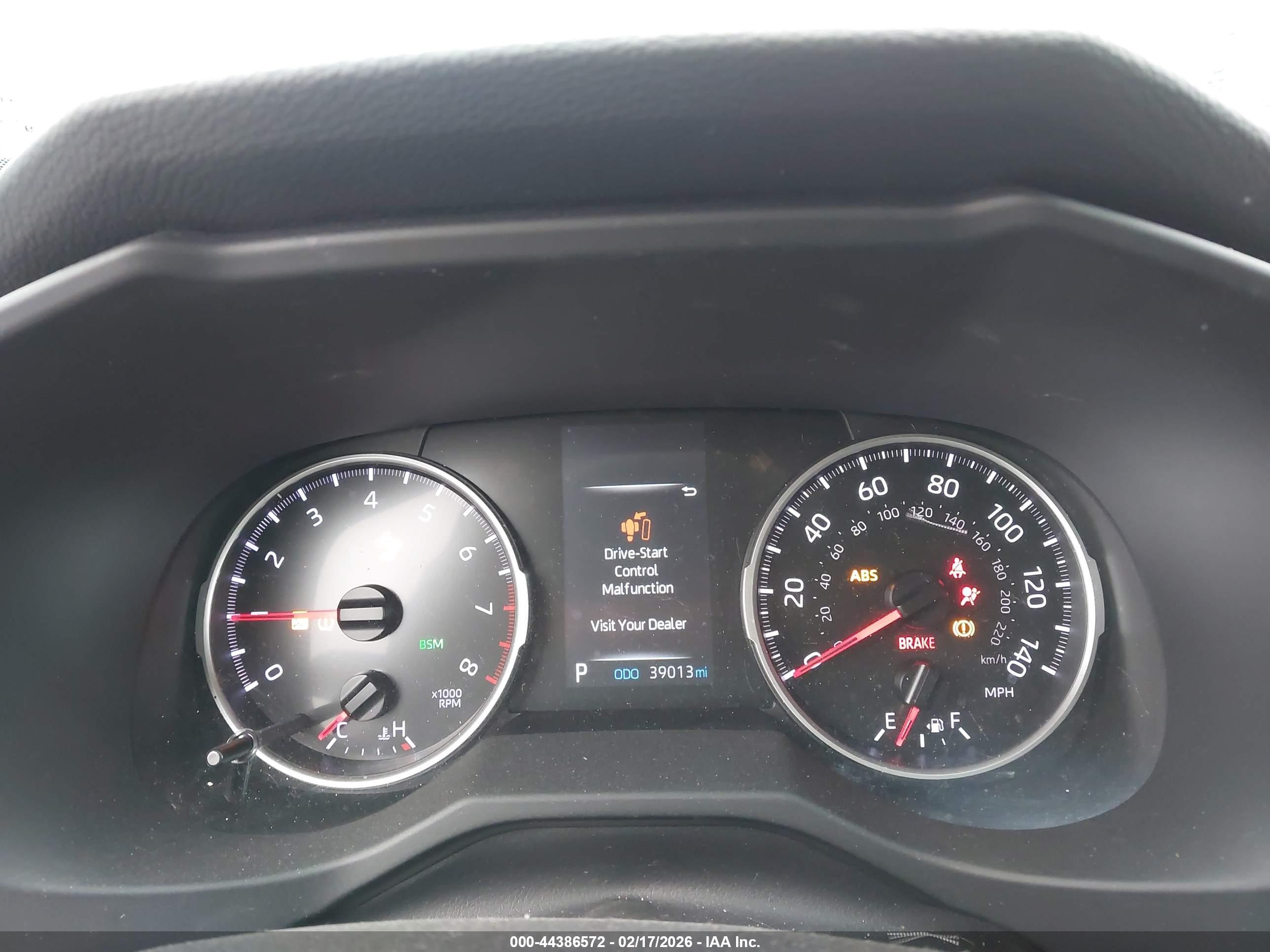 TOYOTA RAV4 image 7