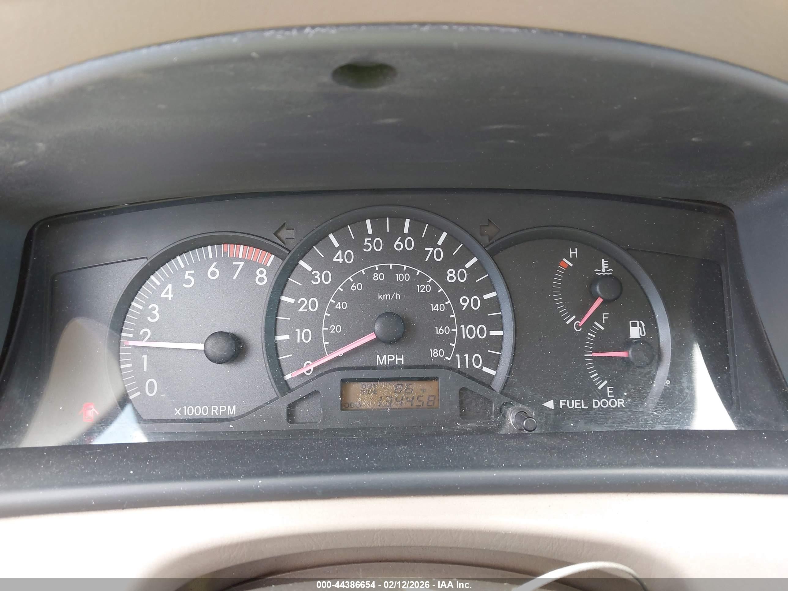 TOYOTA COROLLA image 7