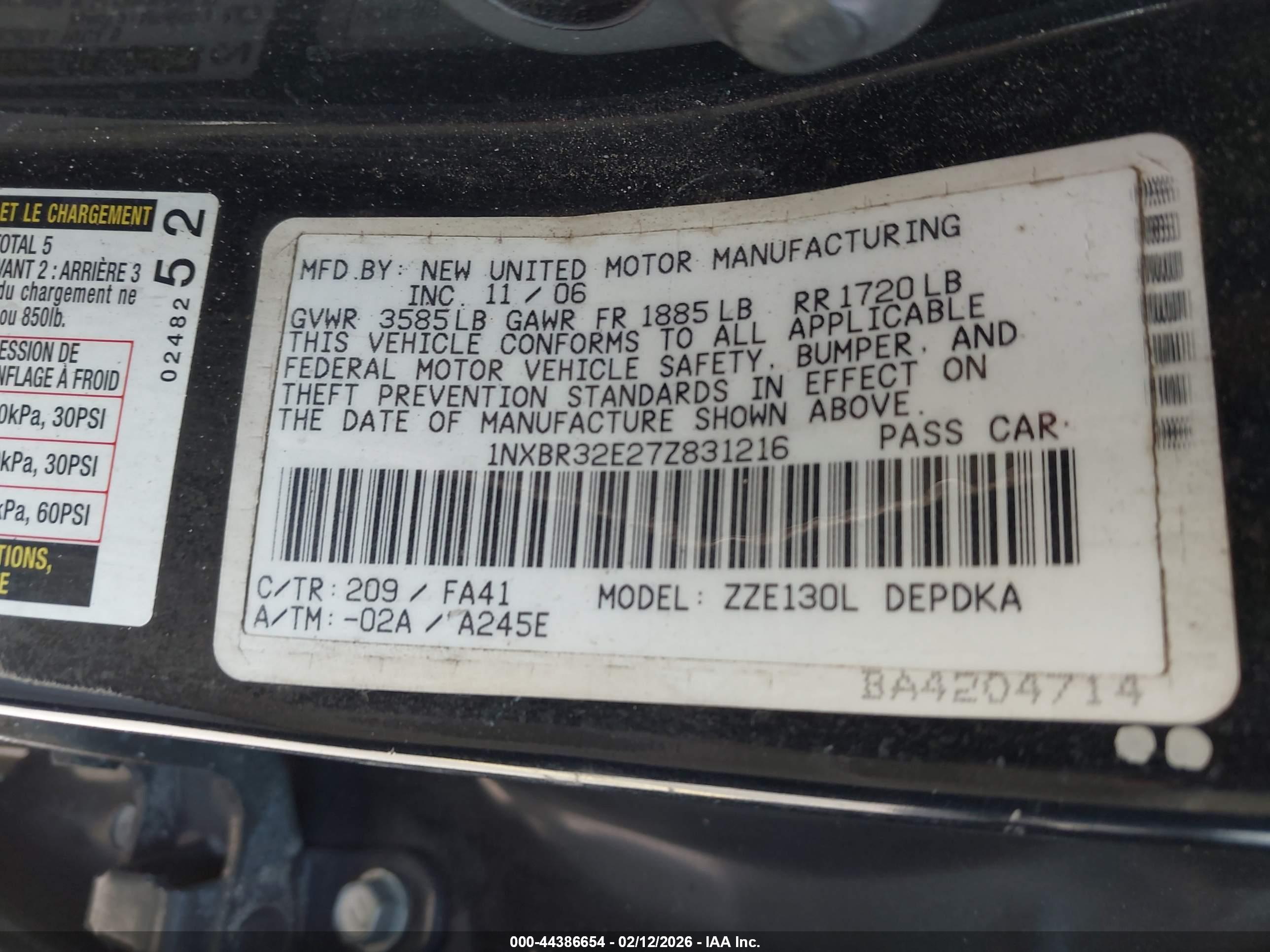TOYOTA COROLLA image 9