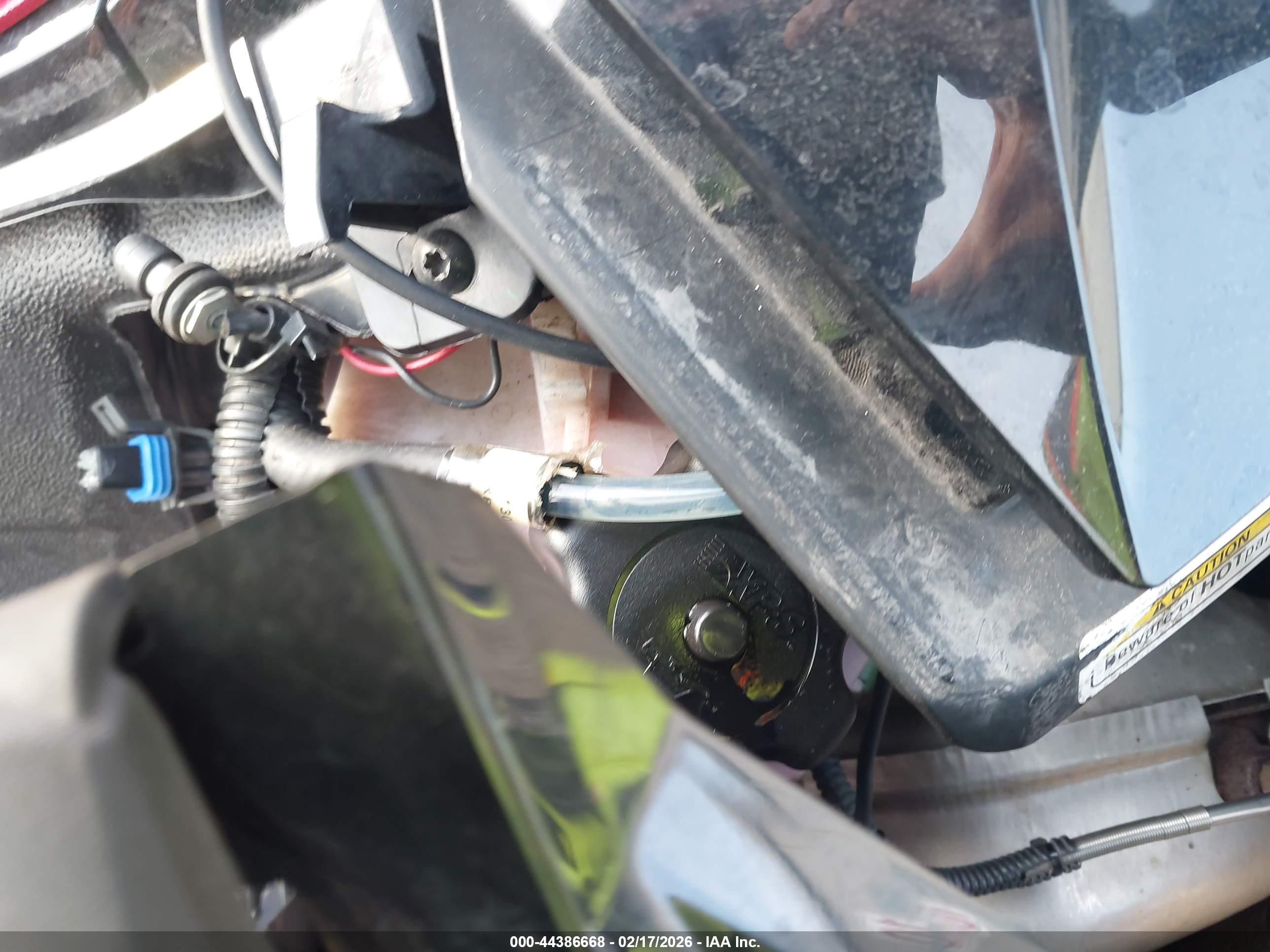 SKI-DOO RENEGADE image 10