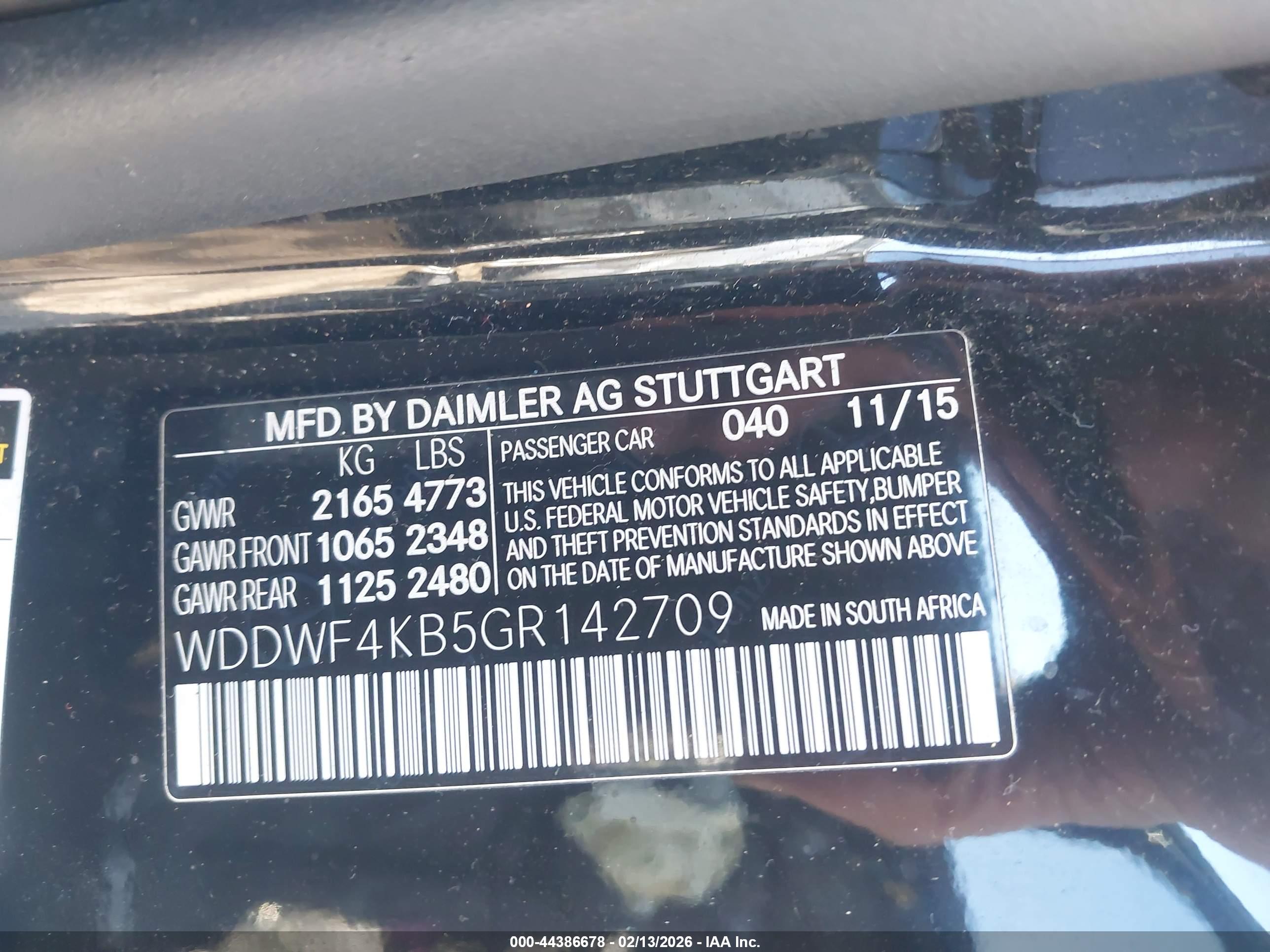 MERCEDES-BENZ C image 9