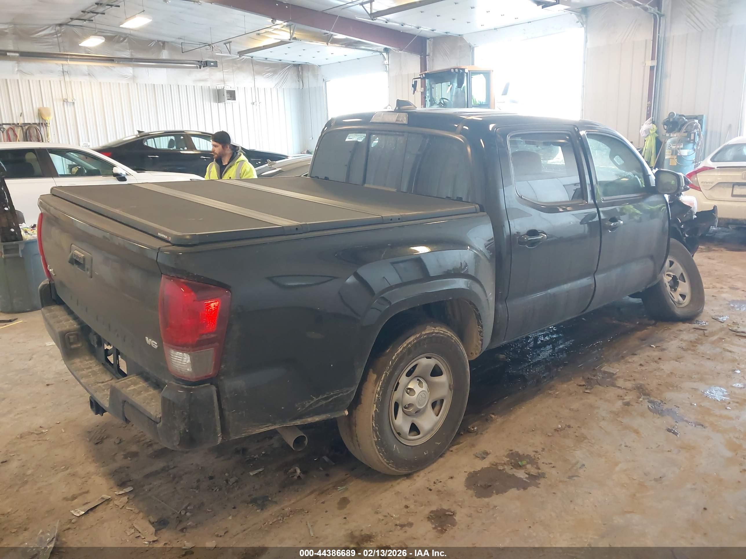 TOYOTA TACOMA image 4