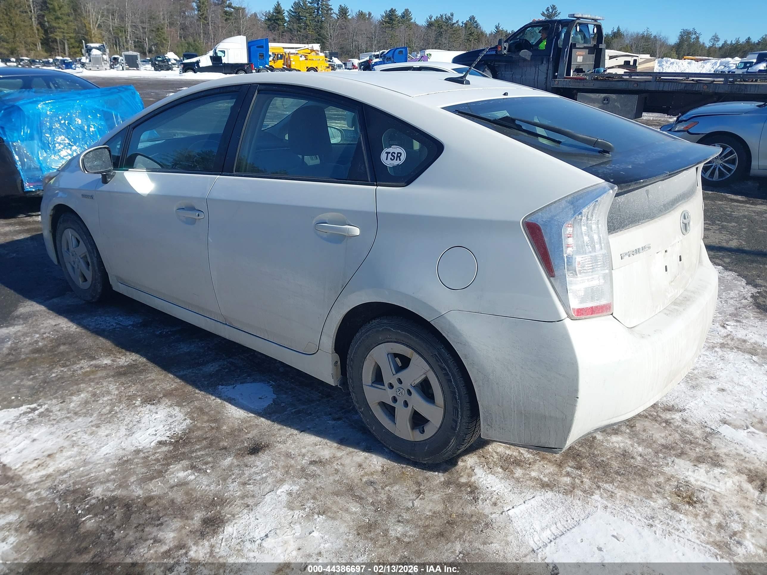 TOYOTA PRIUS image 3
