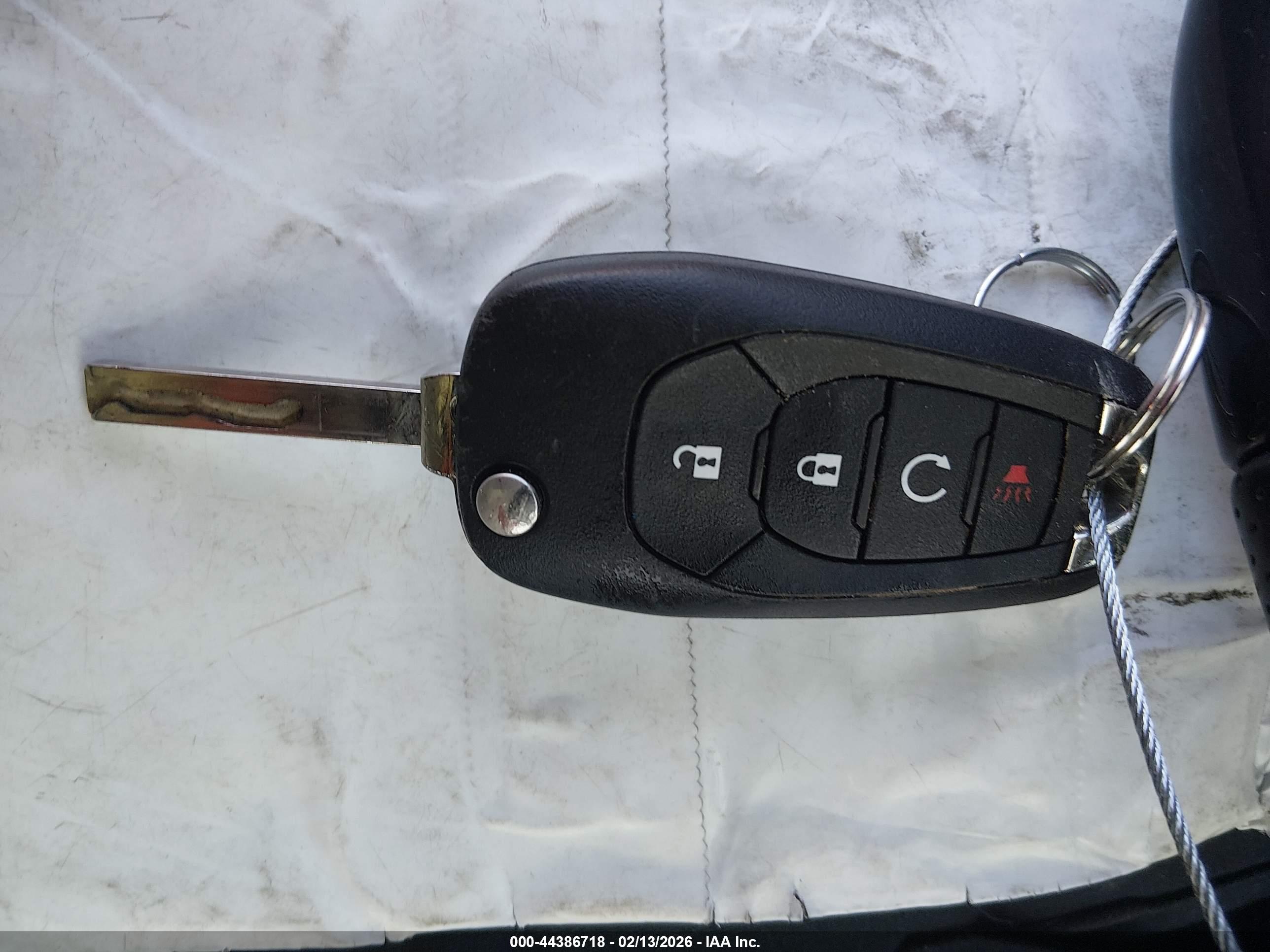 CHEVROLET TRAX image 11