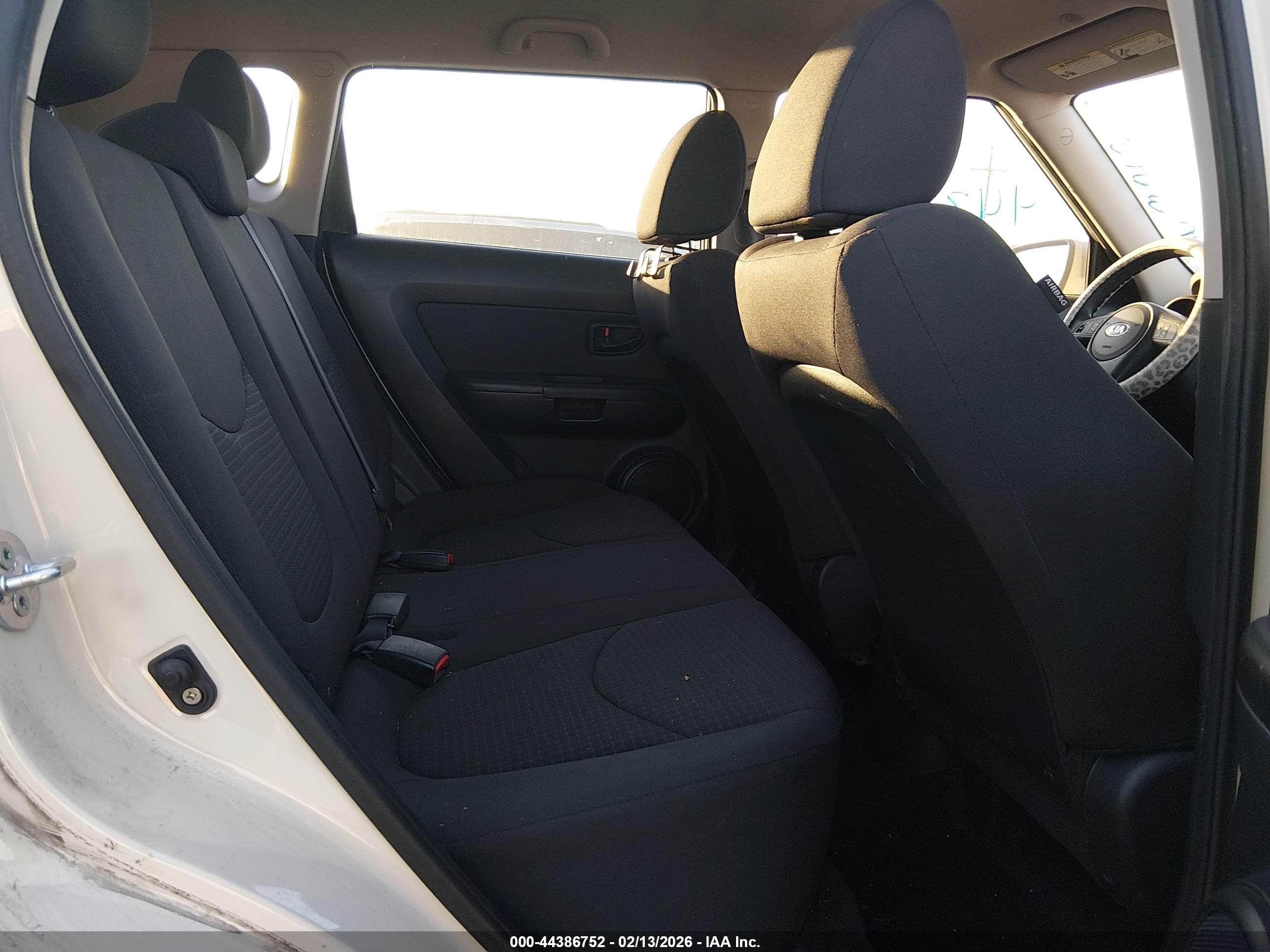 KIA SOUL image 8