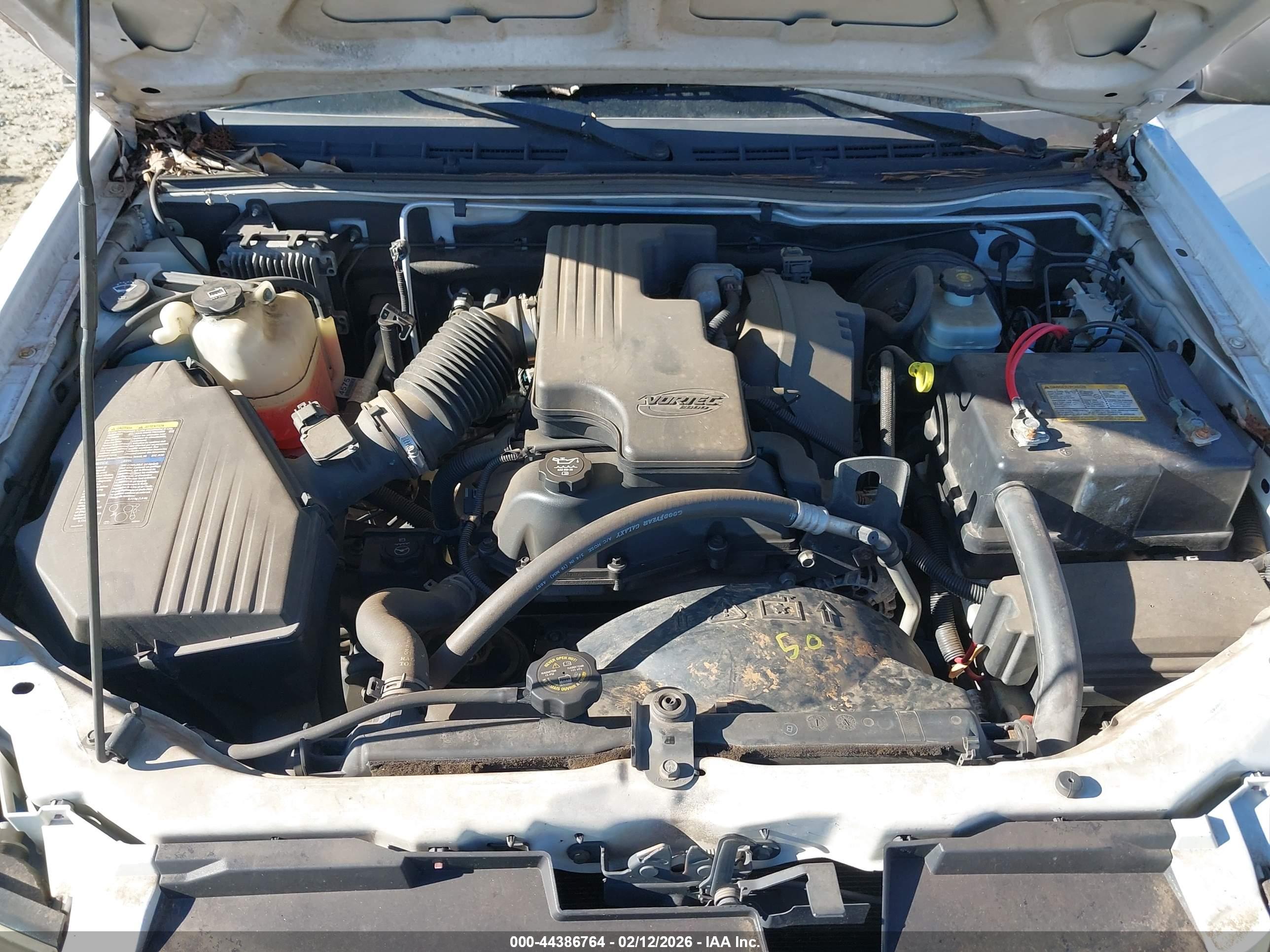 CHEVROLET COLORADO image 10