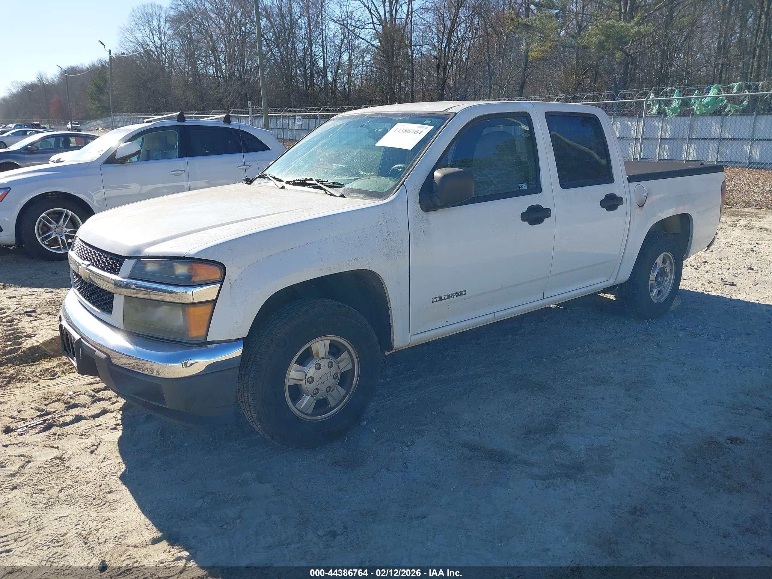 CHEVROLET COLORADO image 2