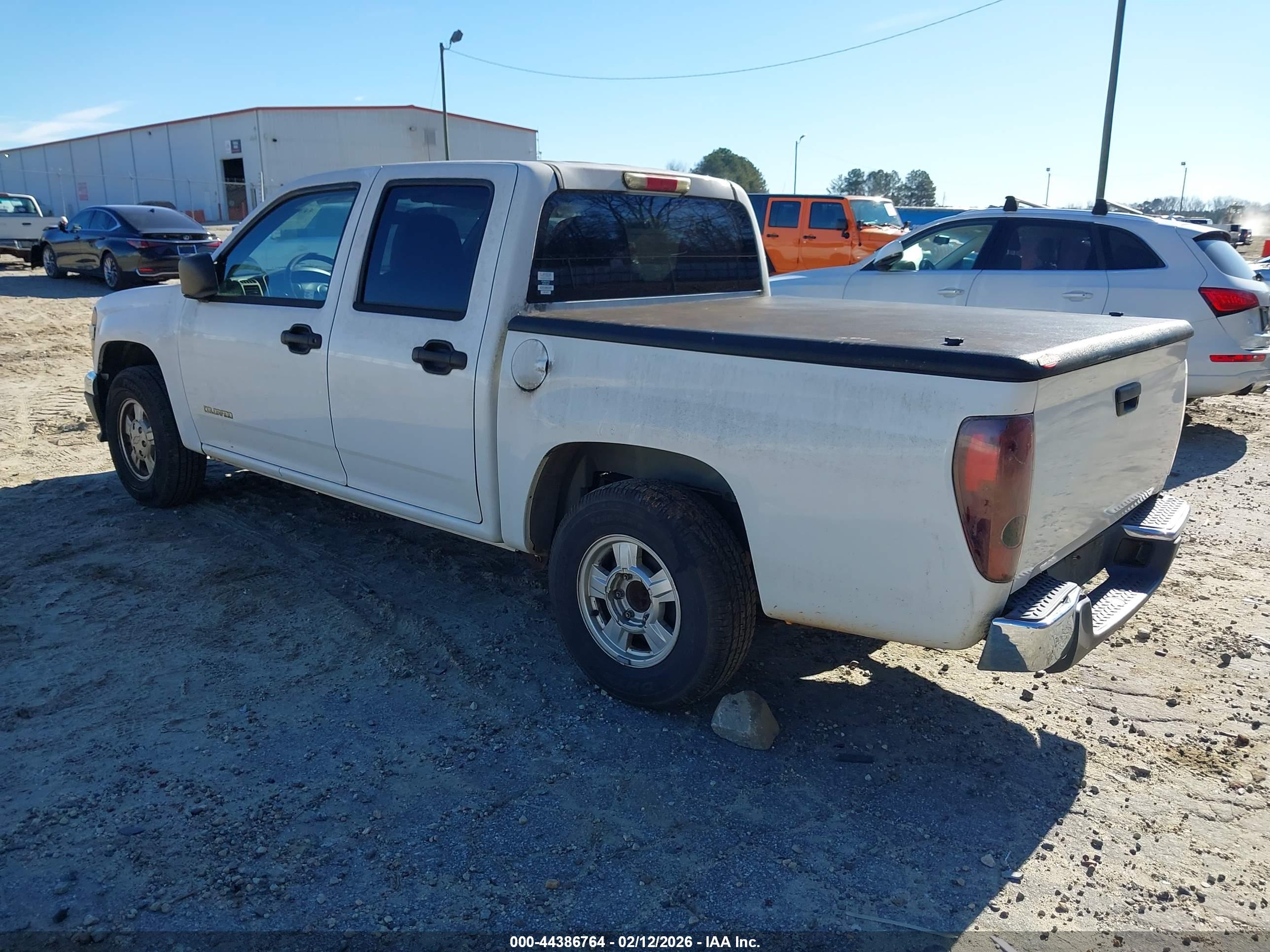 CHEVROLET COLORADO image 3