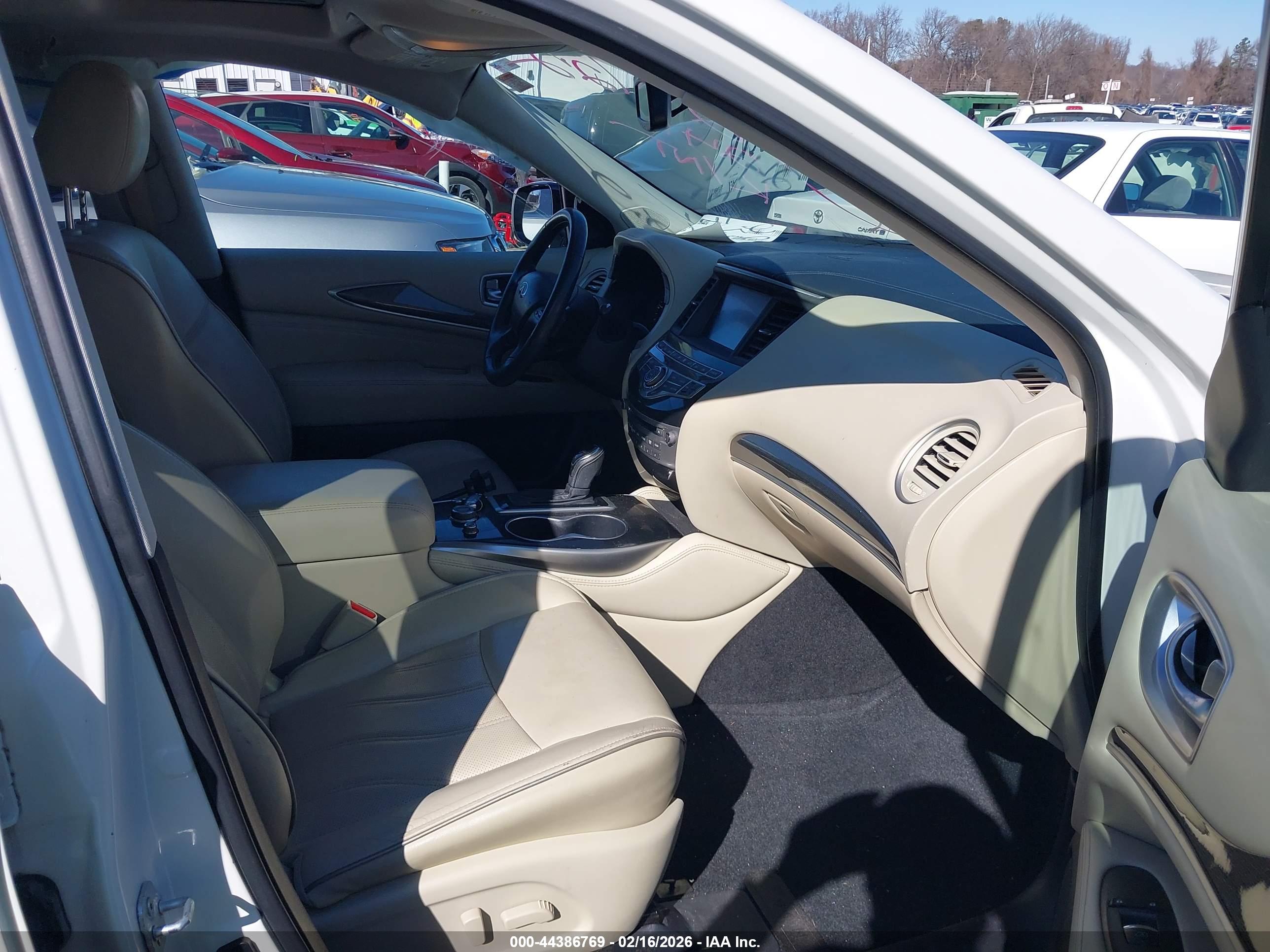 INFINITI QX60 image 5