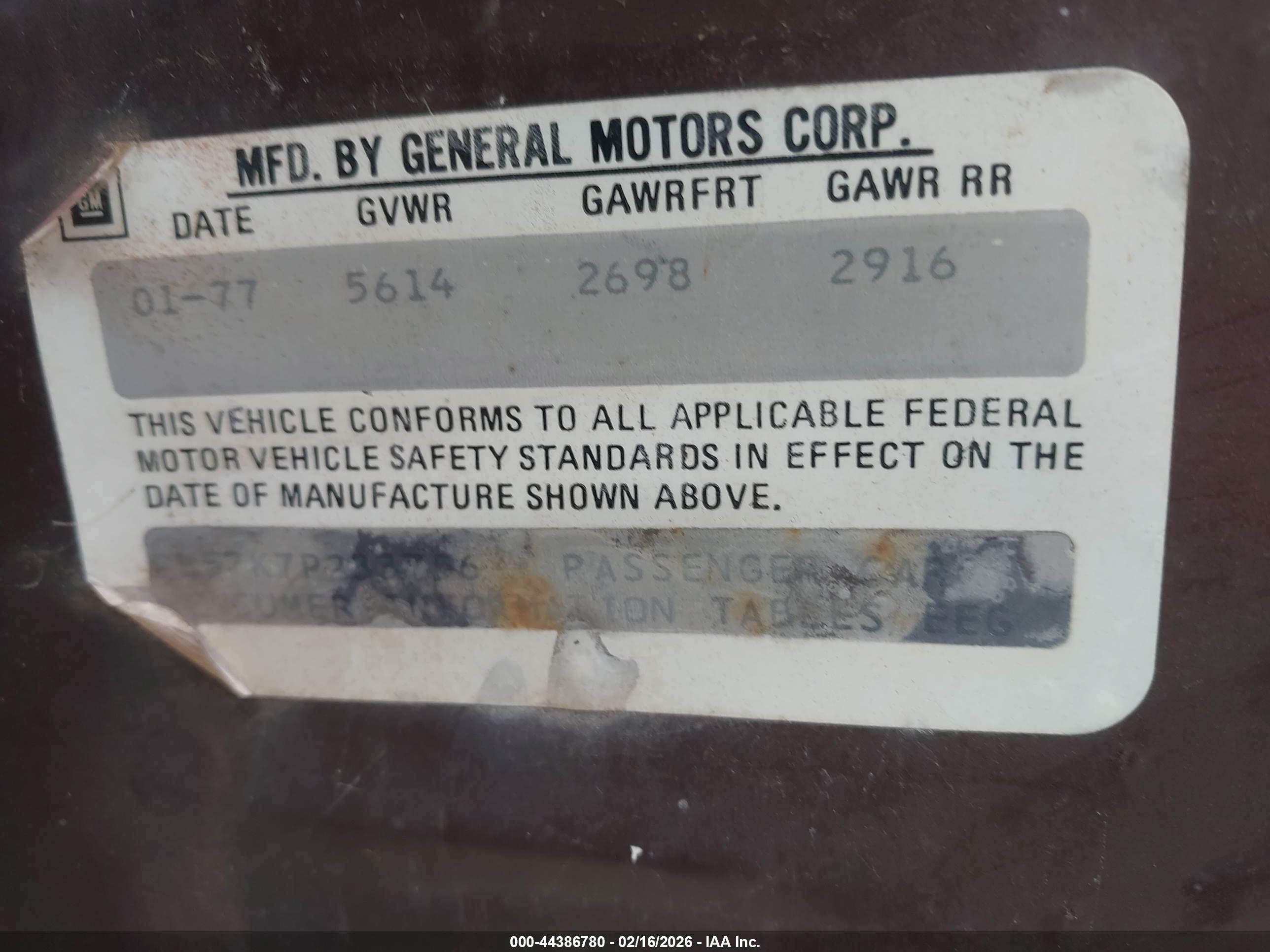 PONTIAC GRAND image 9
