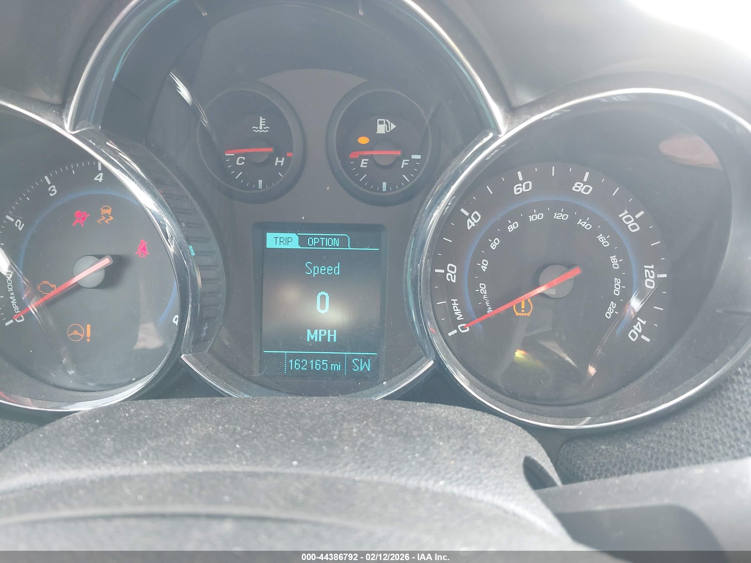 CHEVROLET CRUZE image 7