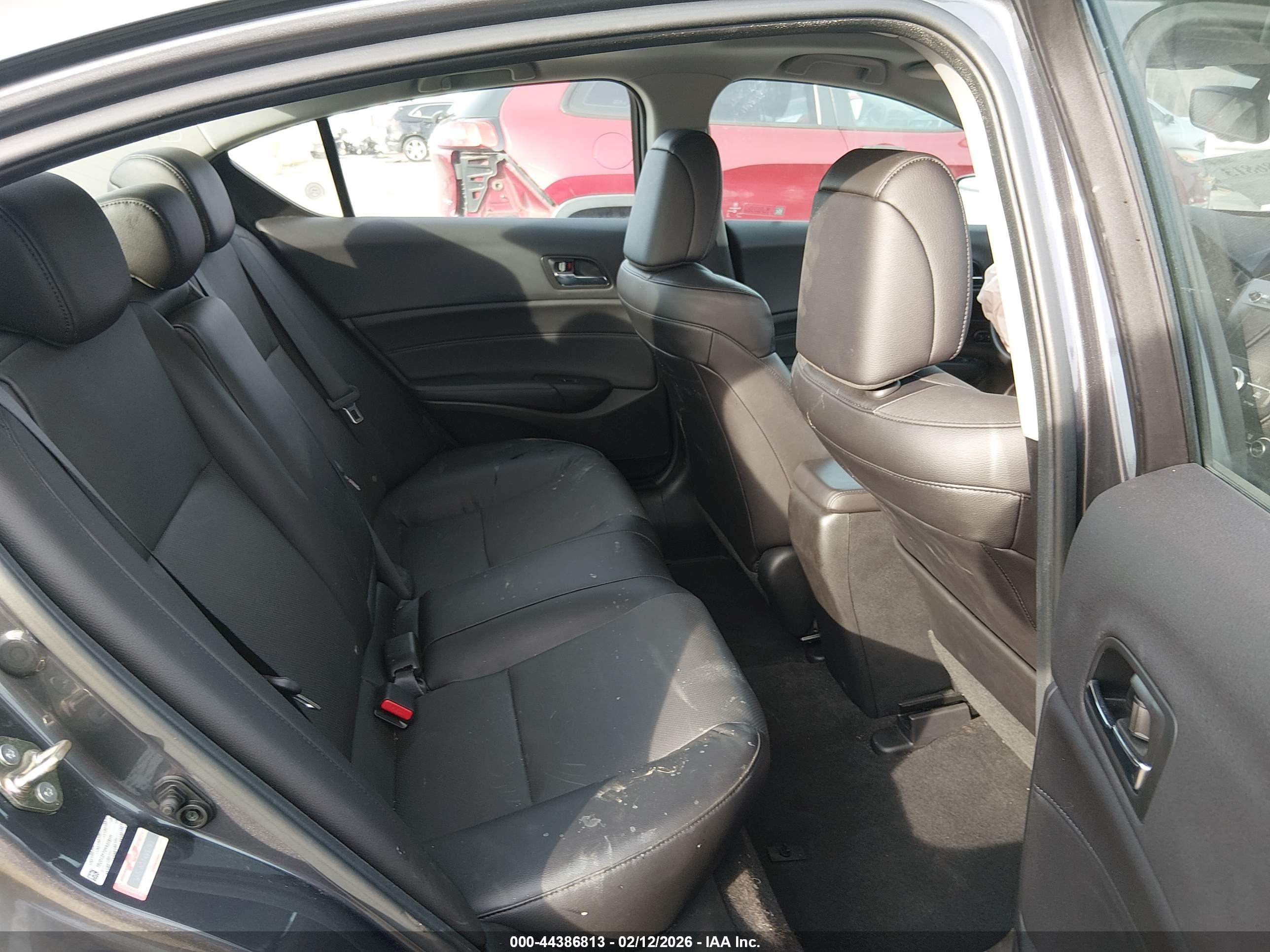 ACURA ILX image 8