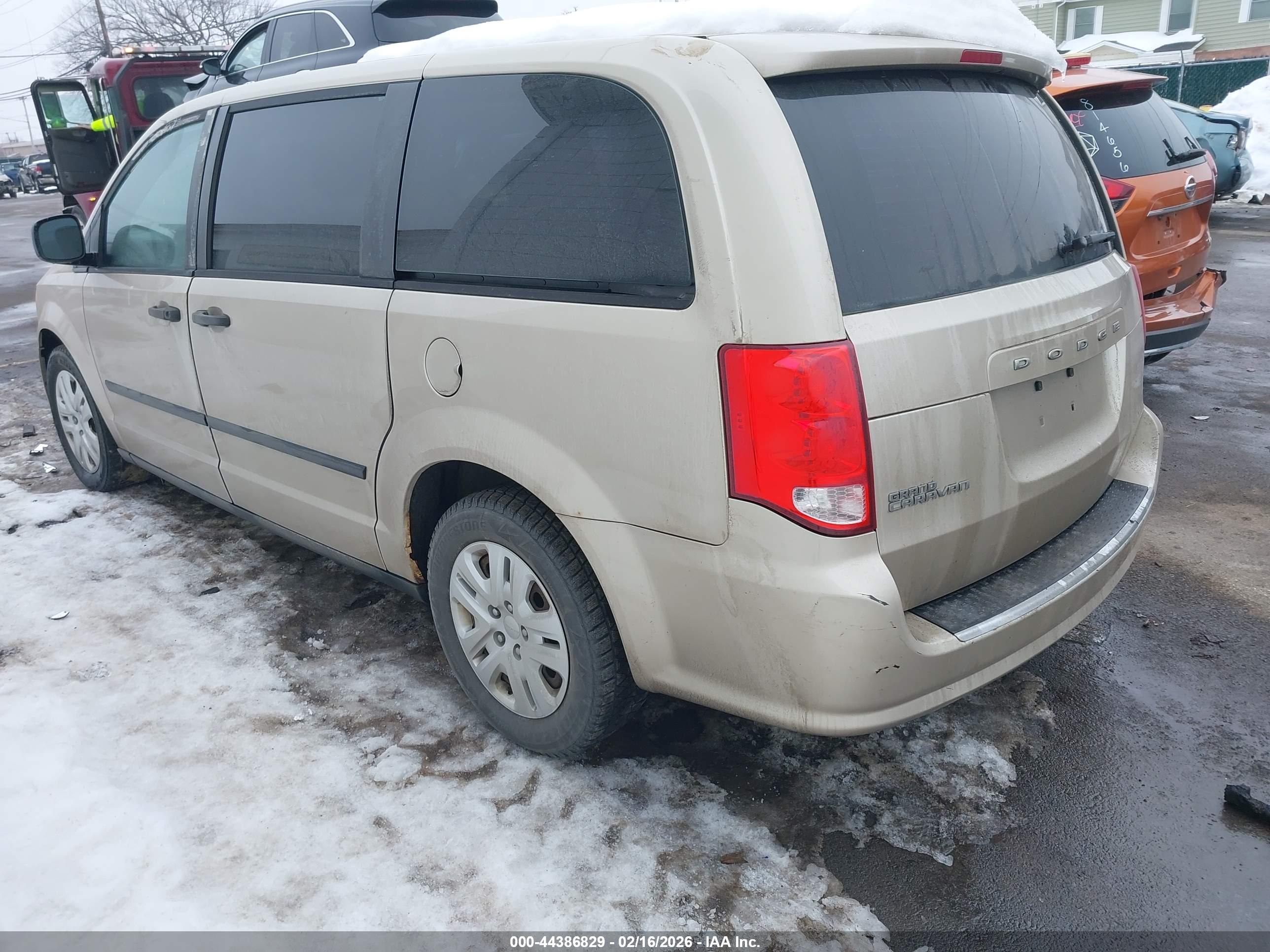 DODGE GRAND image 3