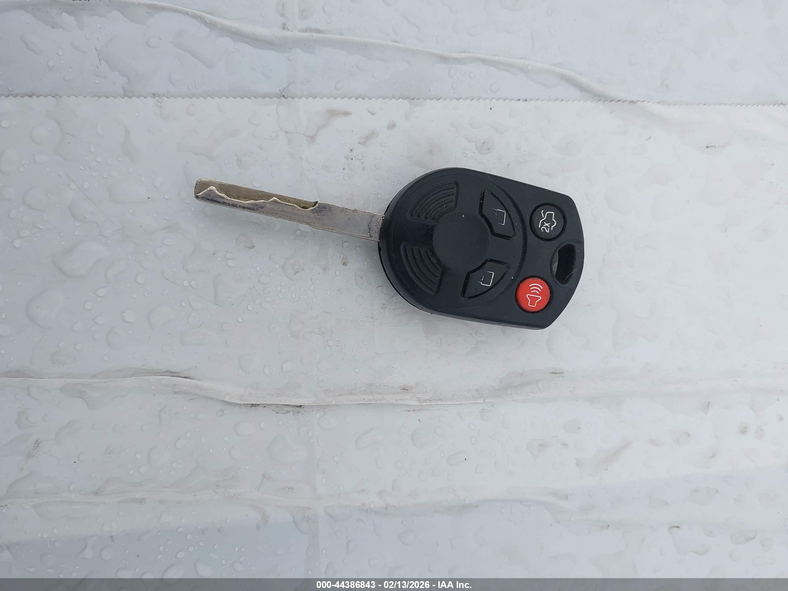 FORD FOCUS image 11
