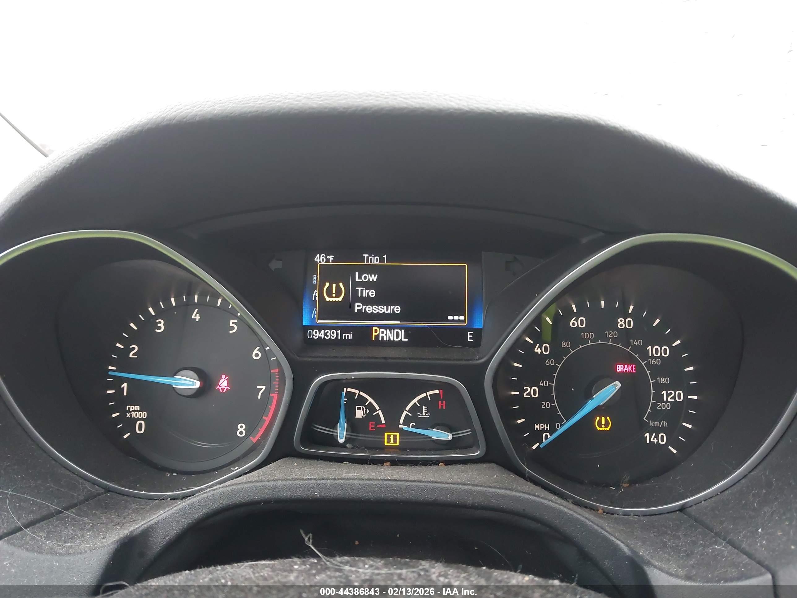 FORD FOCUS image 7