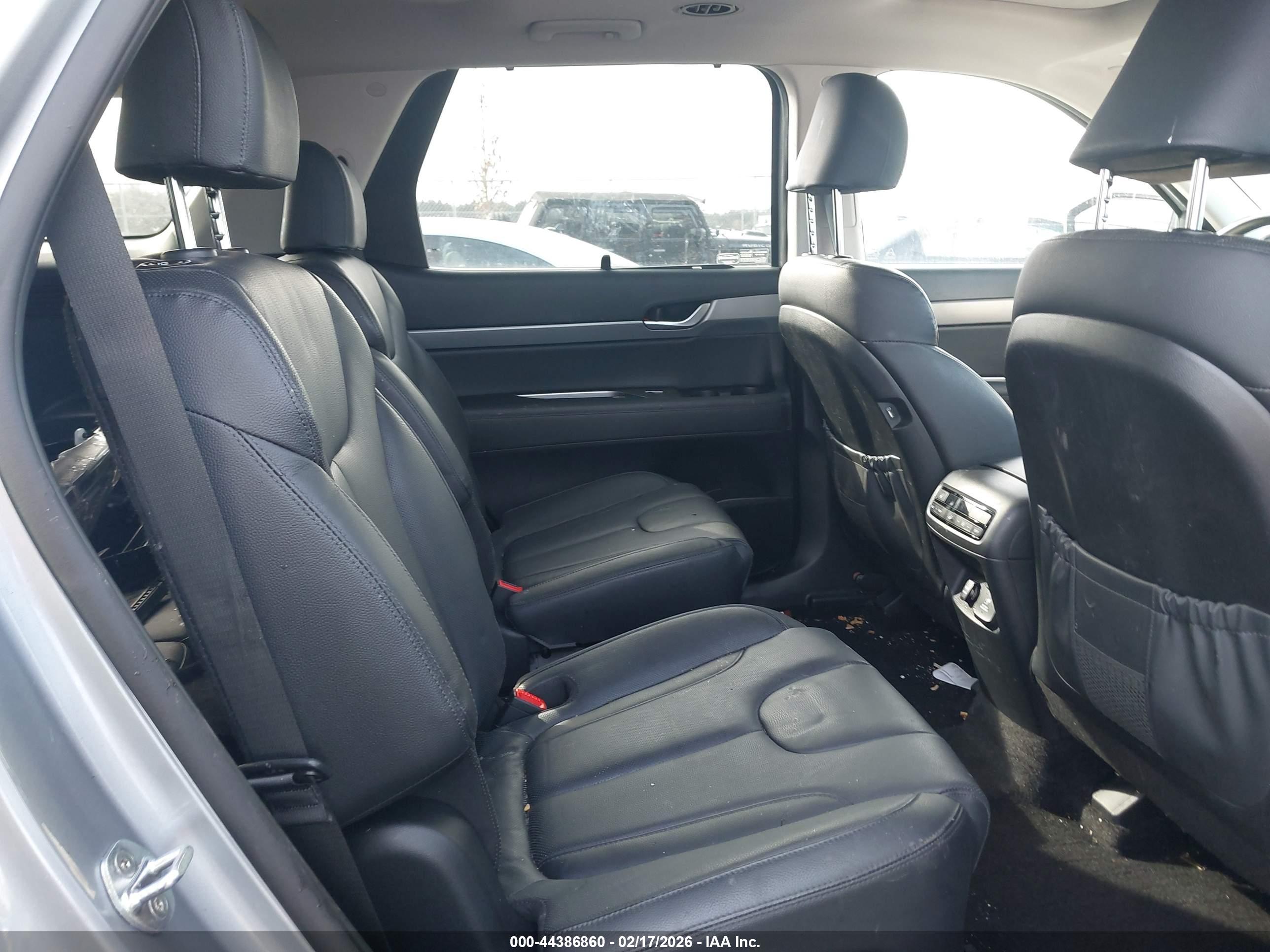 HYUNDAI PALISADE image 8