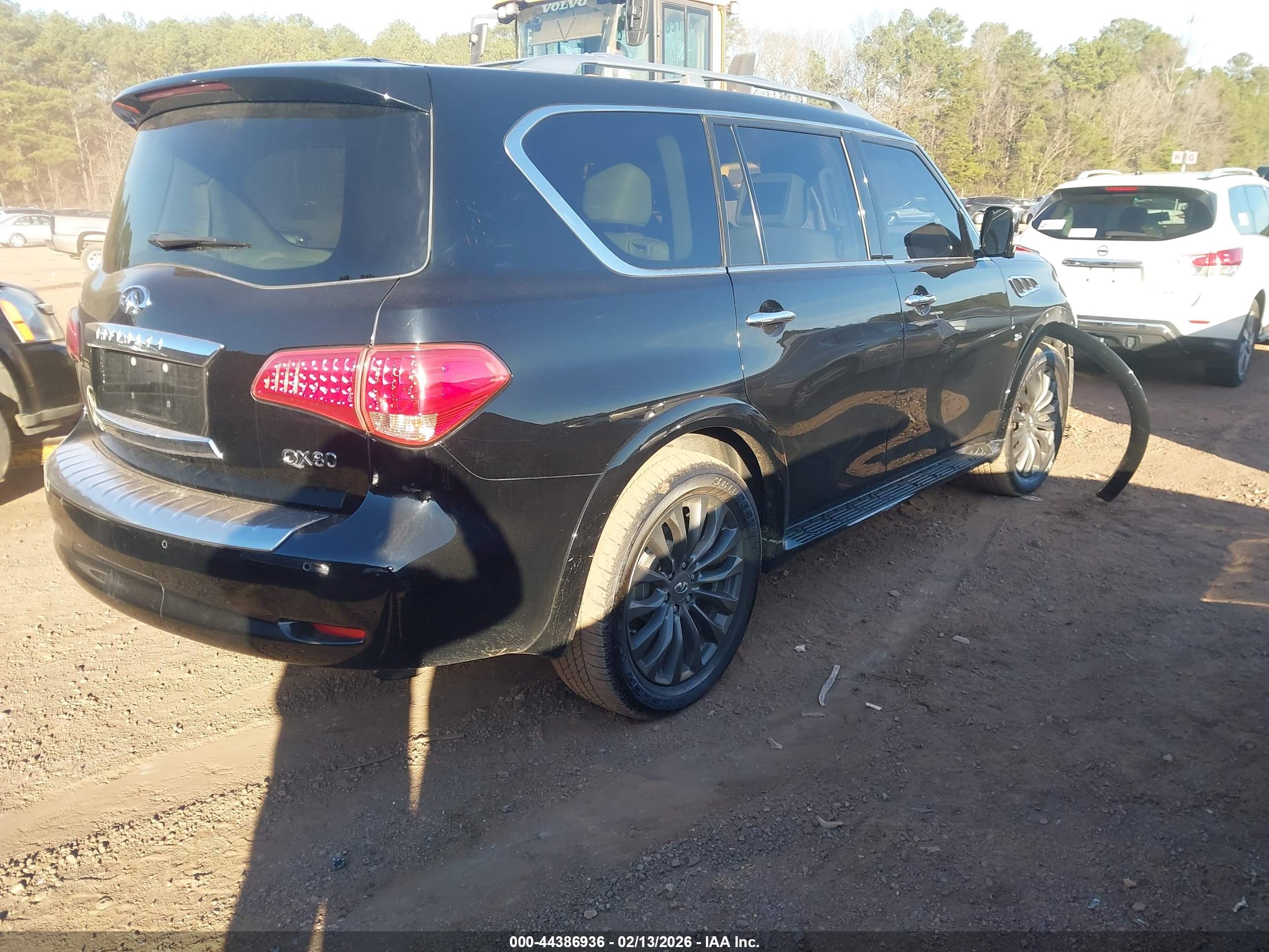 INFINITI QX80 image 4