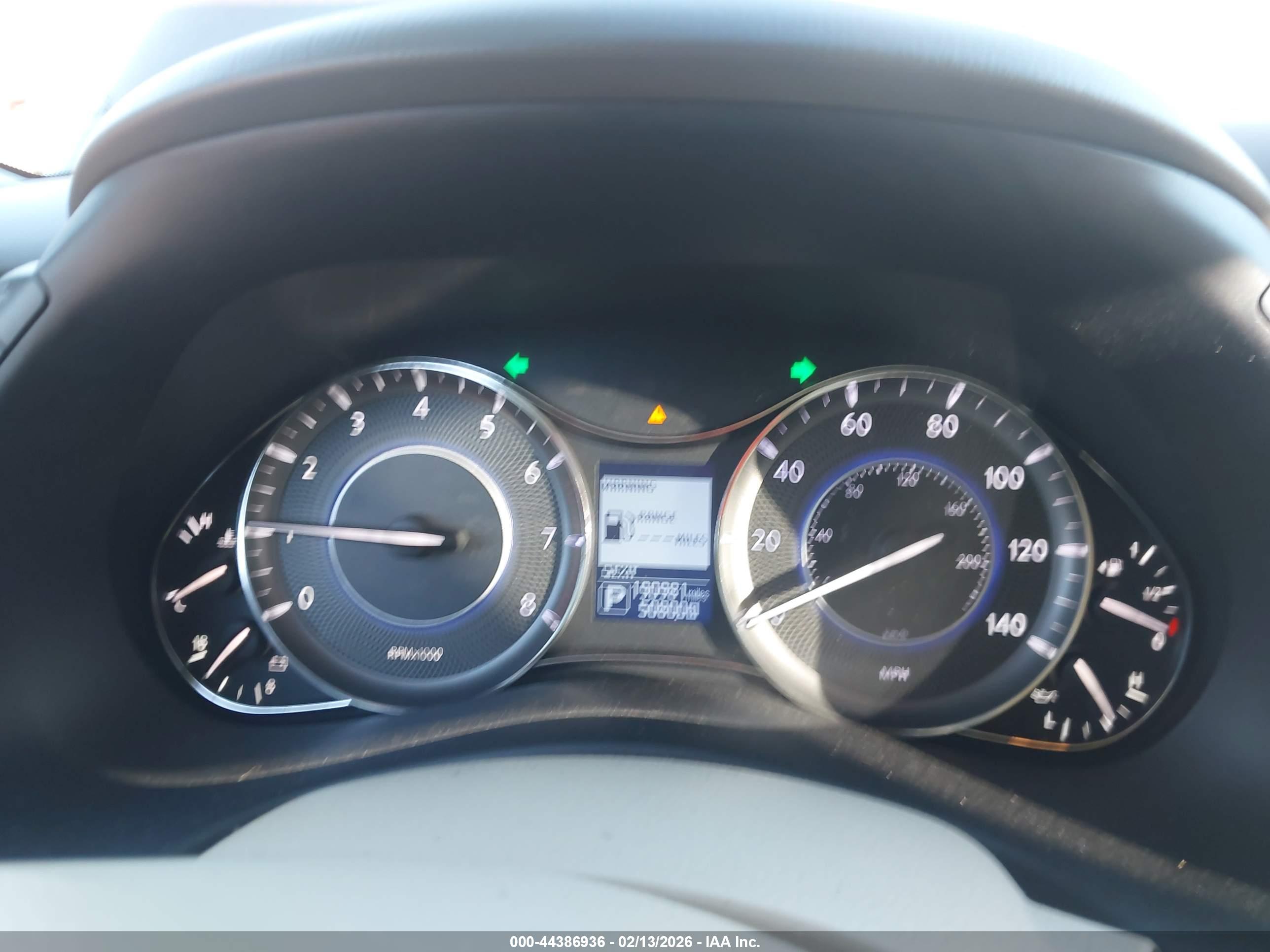 INFINITI QX80 image 7