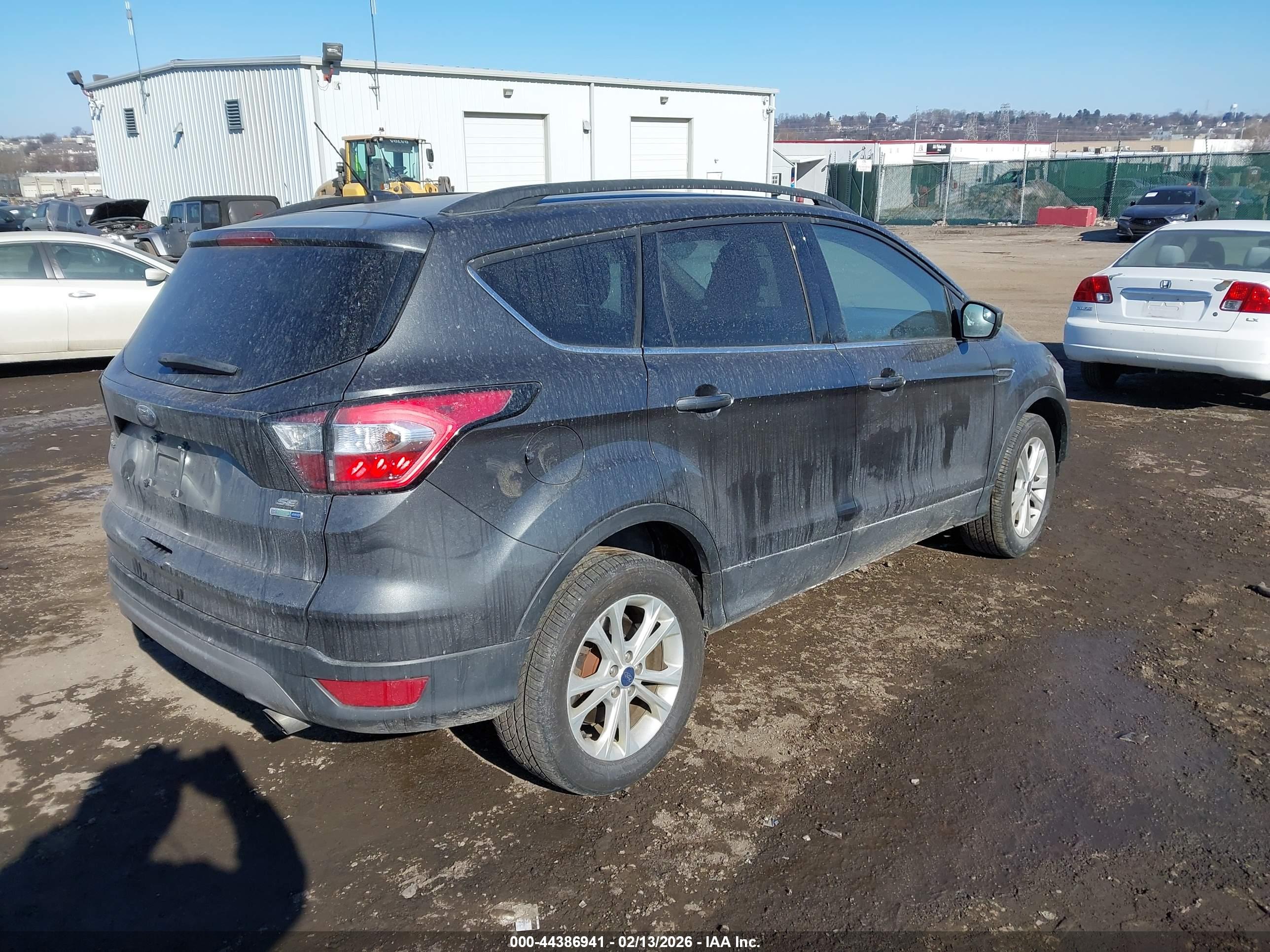 FORD ESCAPE image 4