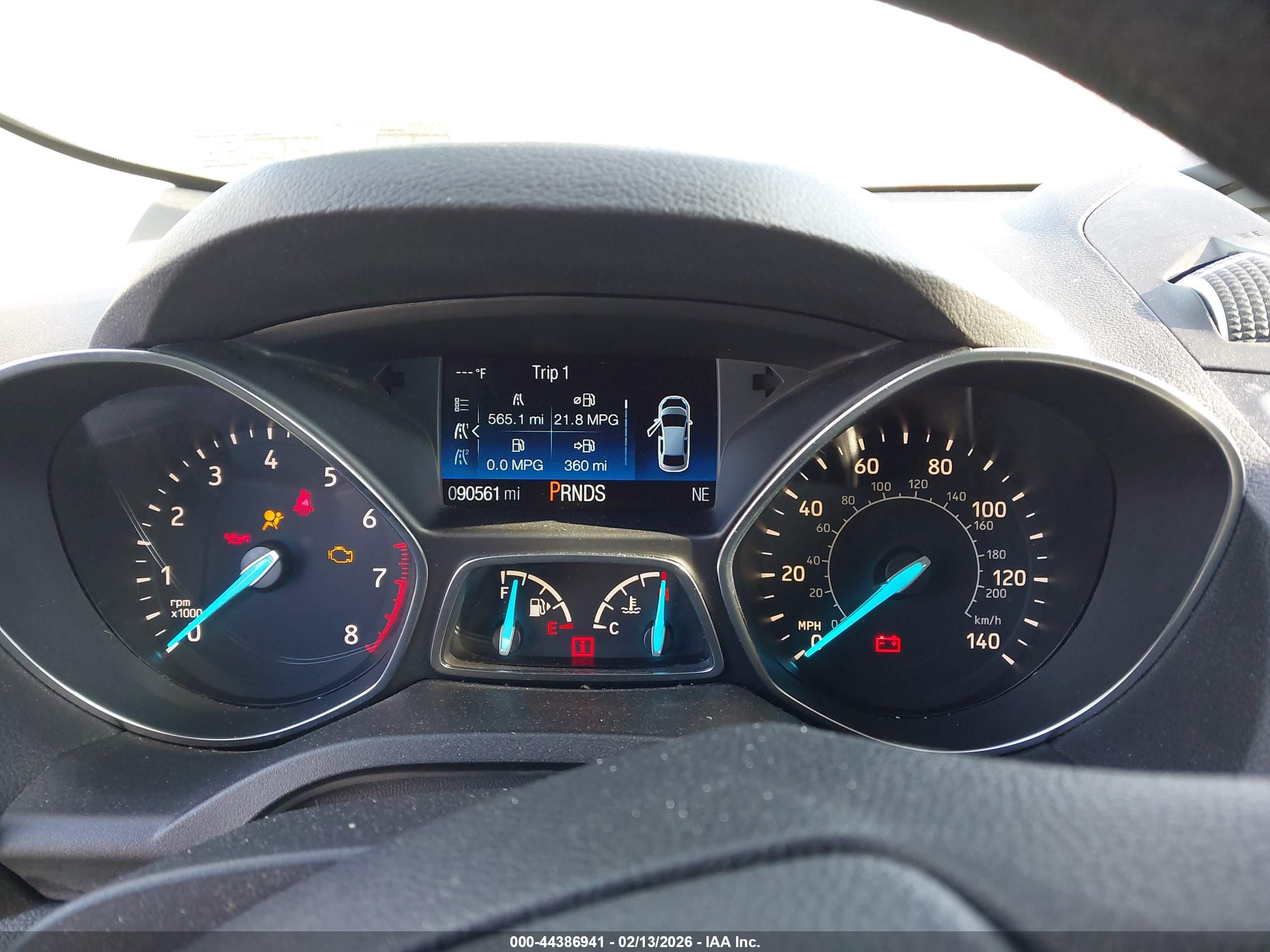 FORD ESCAPE image 7