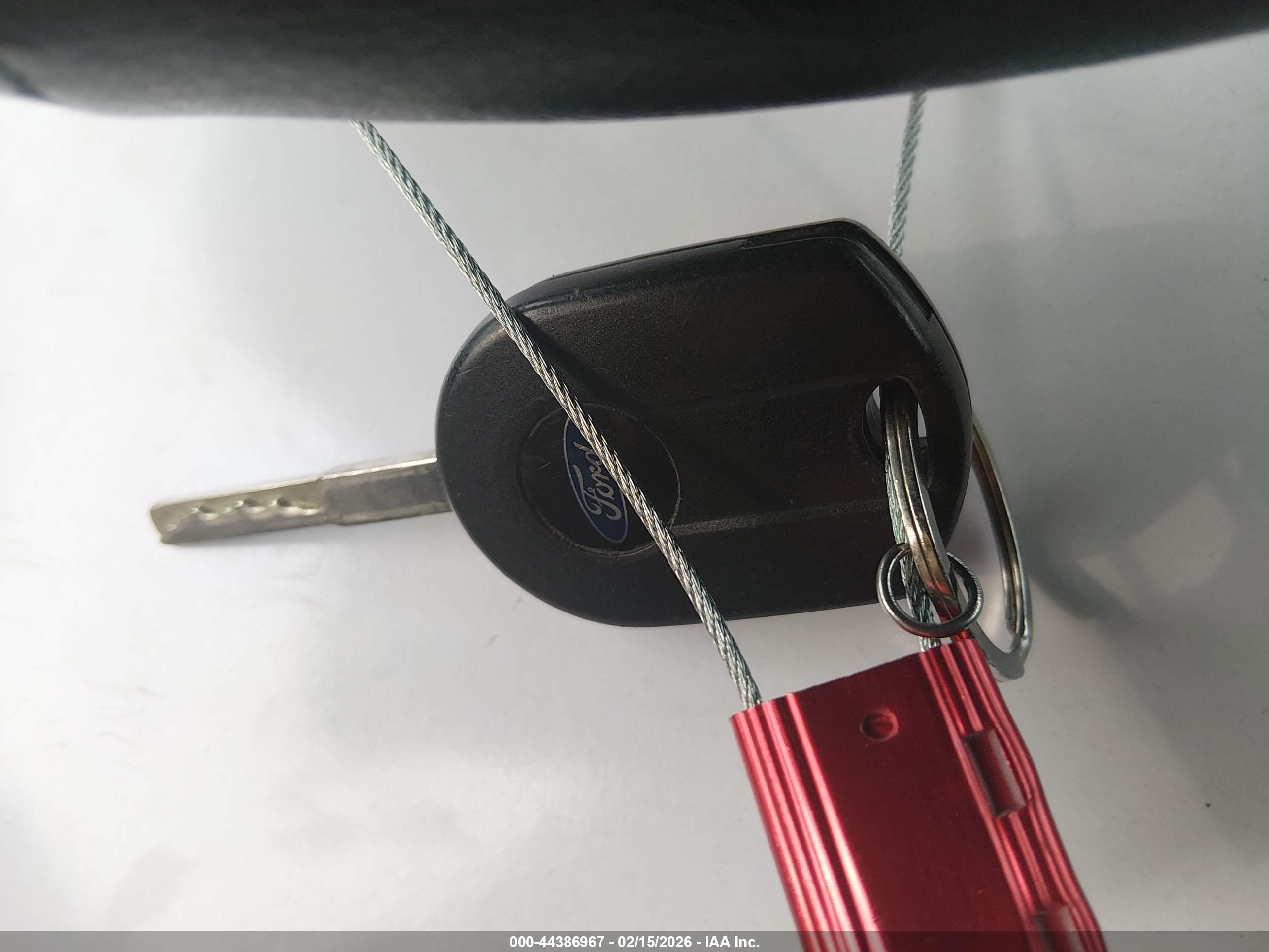 FORD FOCUS image 11