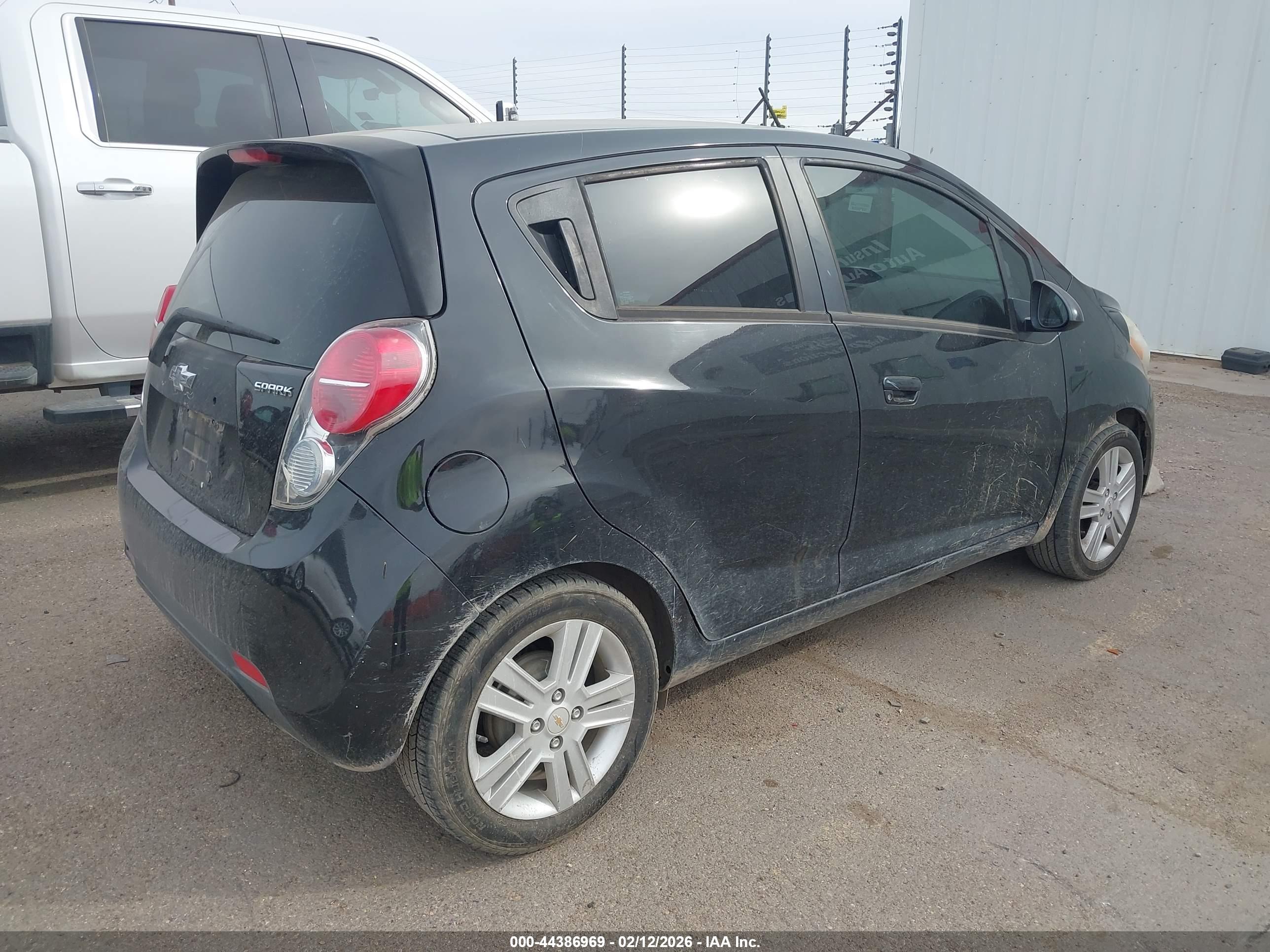 CHEVROLET SPARK image 4