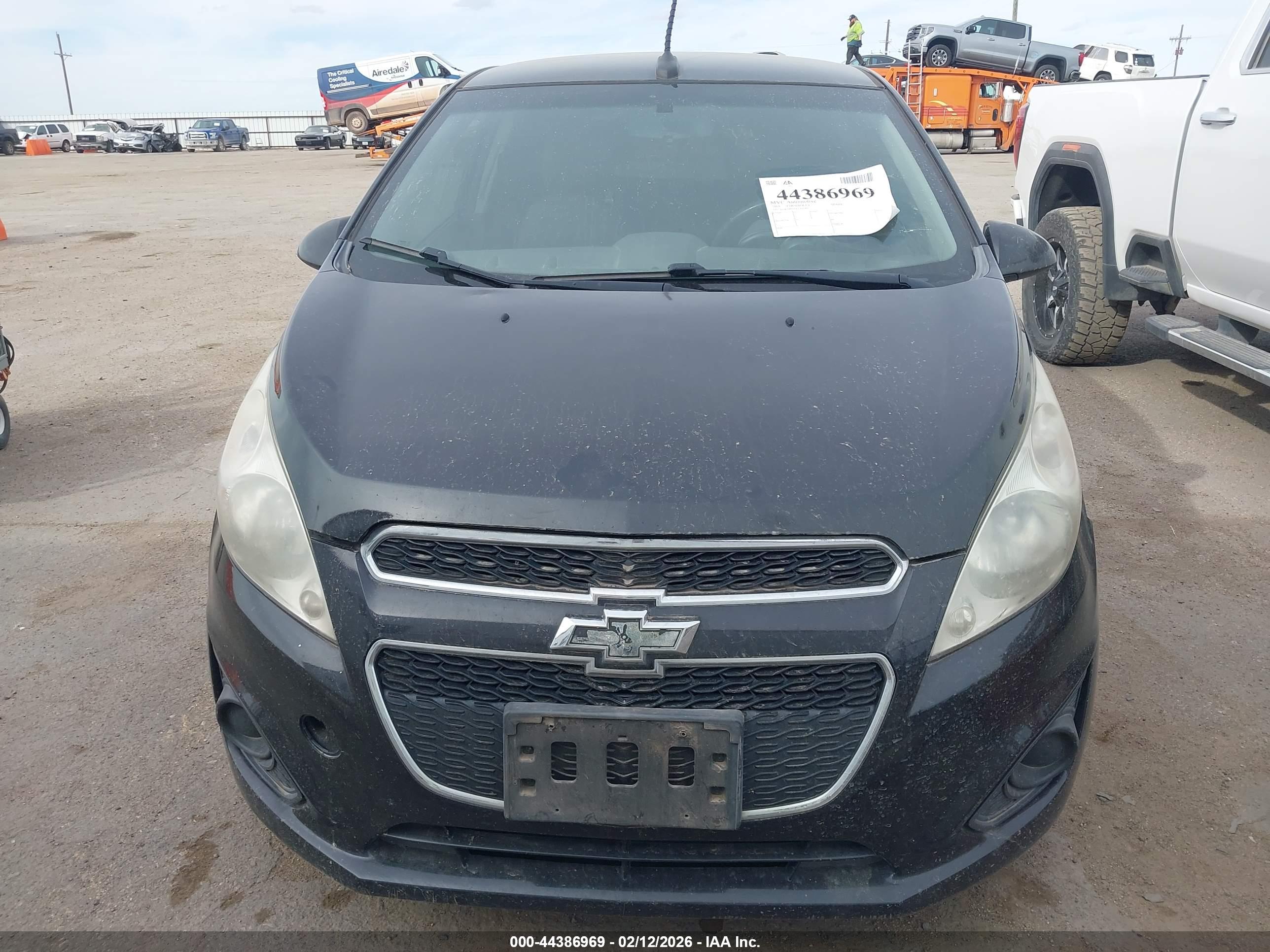 CHEVROLET SPARK image 6