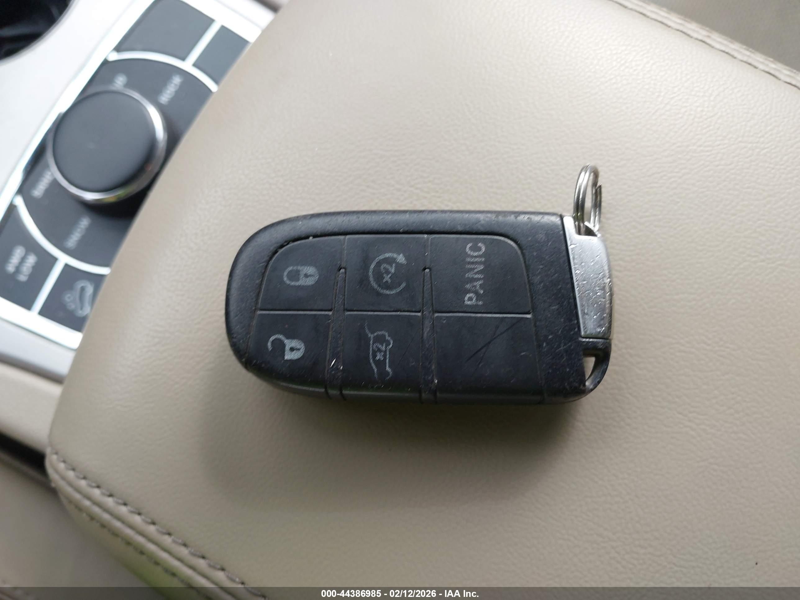 JEEP GRAND image 11
