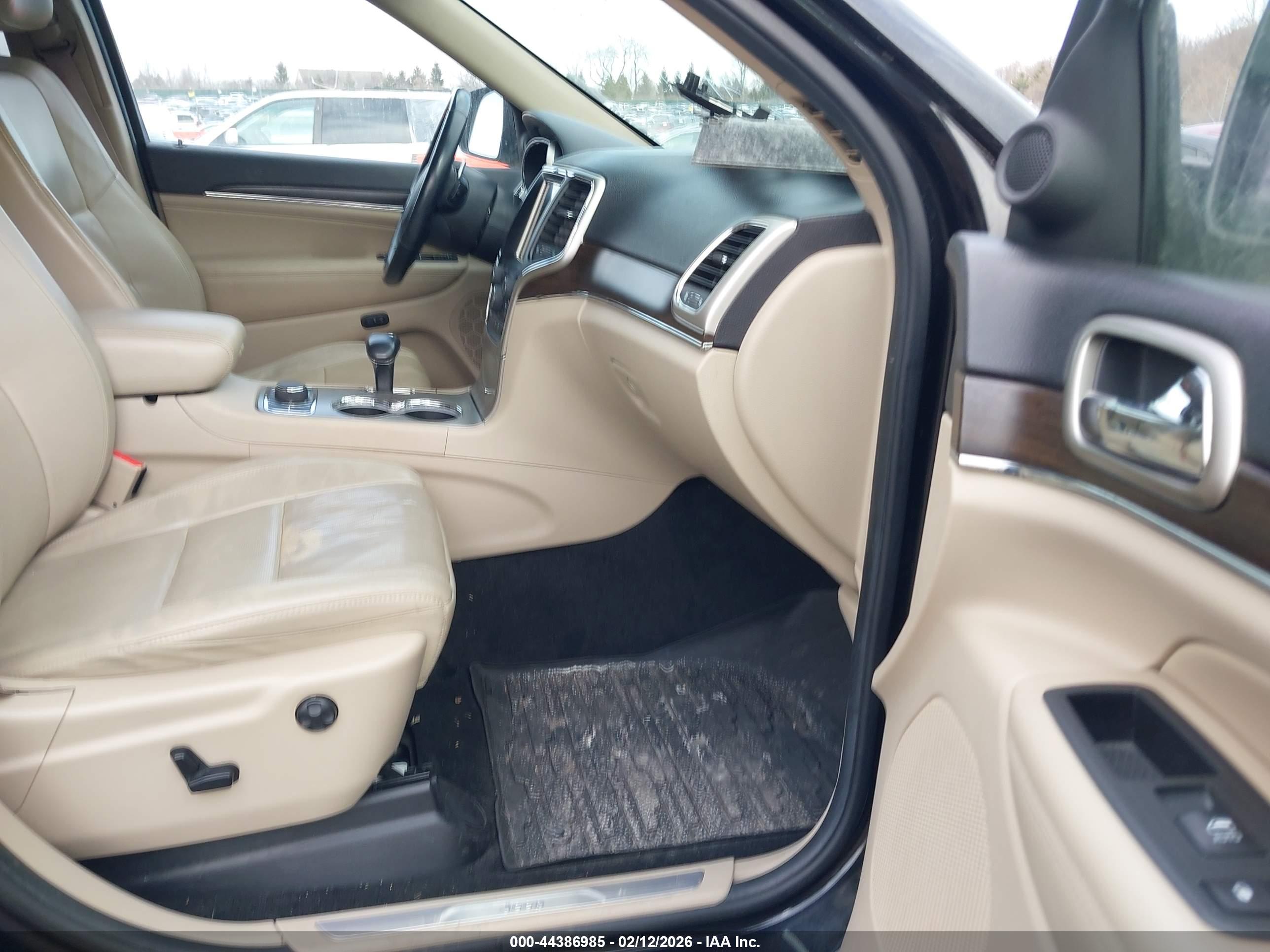 JEEP GRAND image 5
