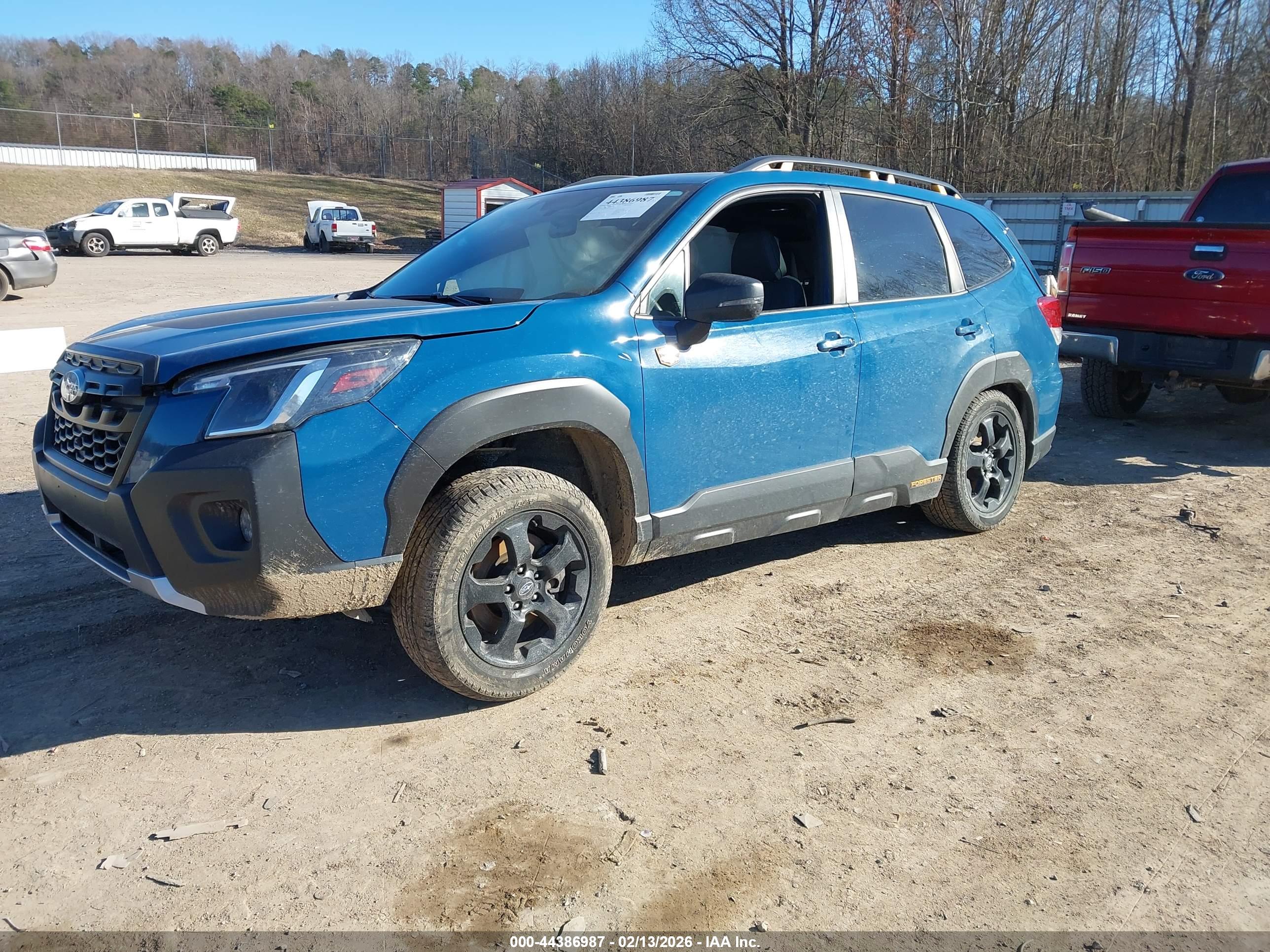 SUBARU FORESTER image 2