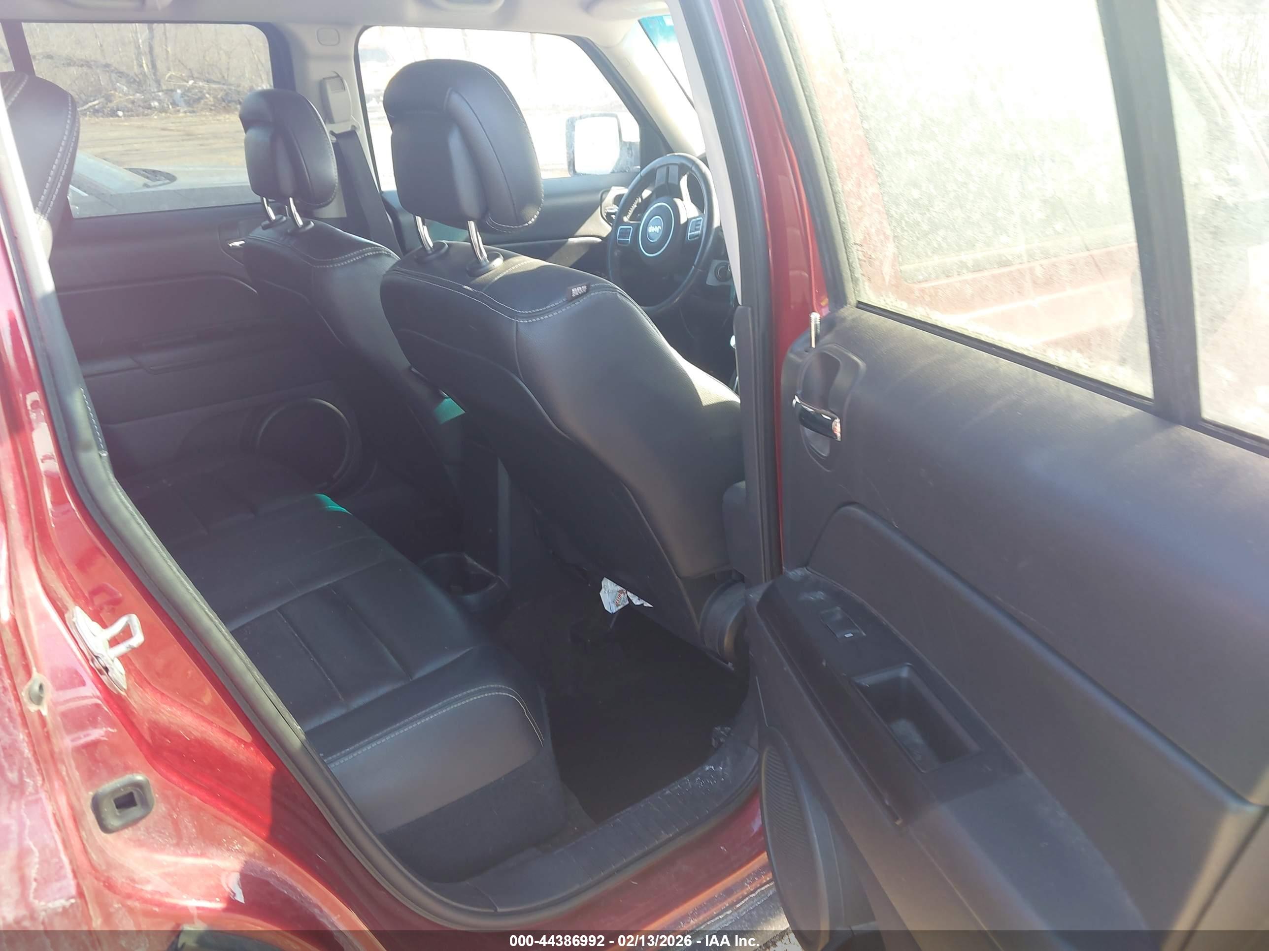 JEEP PATRIOT image 8