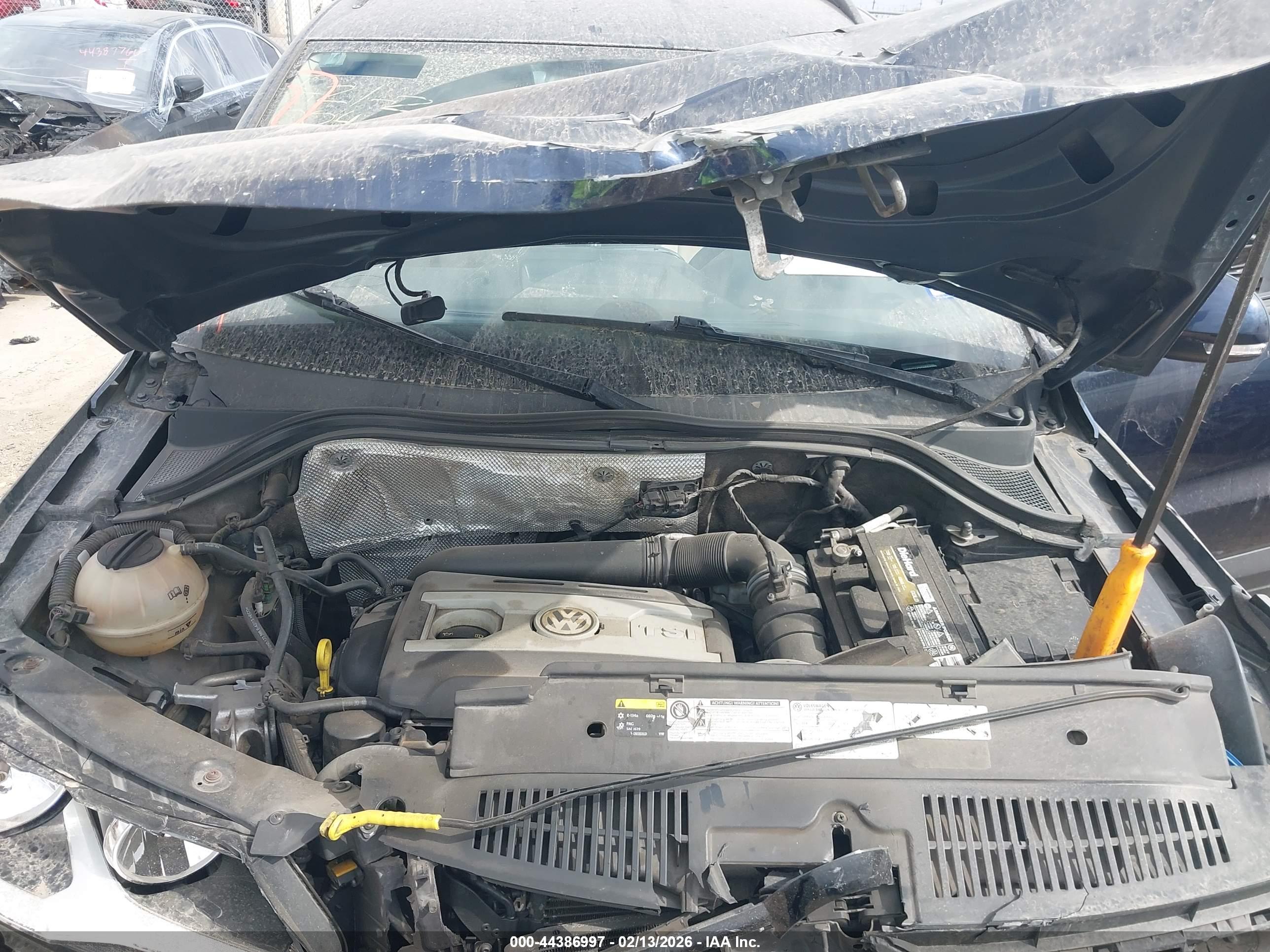 VOLKSWAGEN TIGUAN image 10