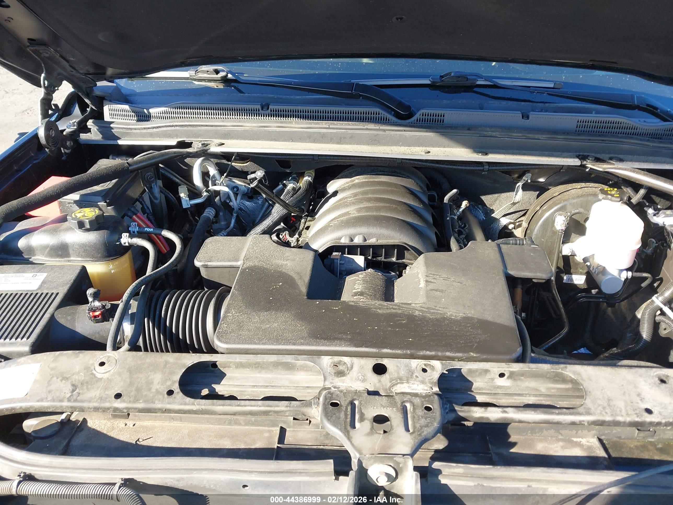 CHEVROLET TAHOE image 10